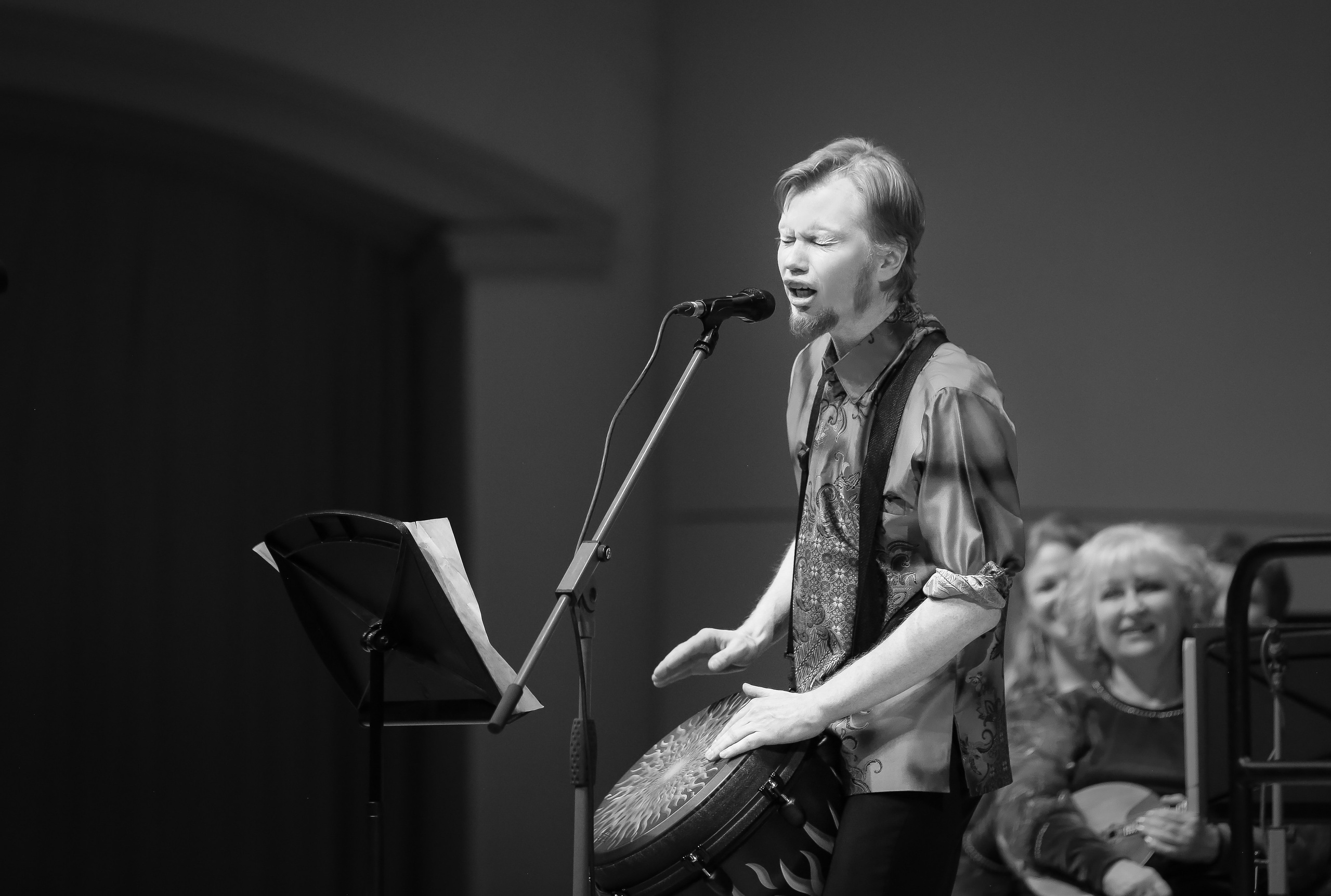 Концерт «Один виток вокруг планеты» ко Дню космонавтики. Дарья Письменюк / Darya Leitstern — фотограф, музыкант, журналист, путешественник