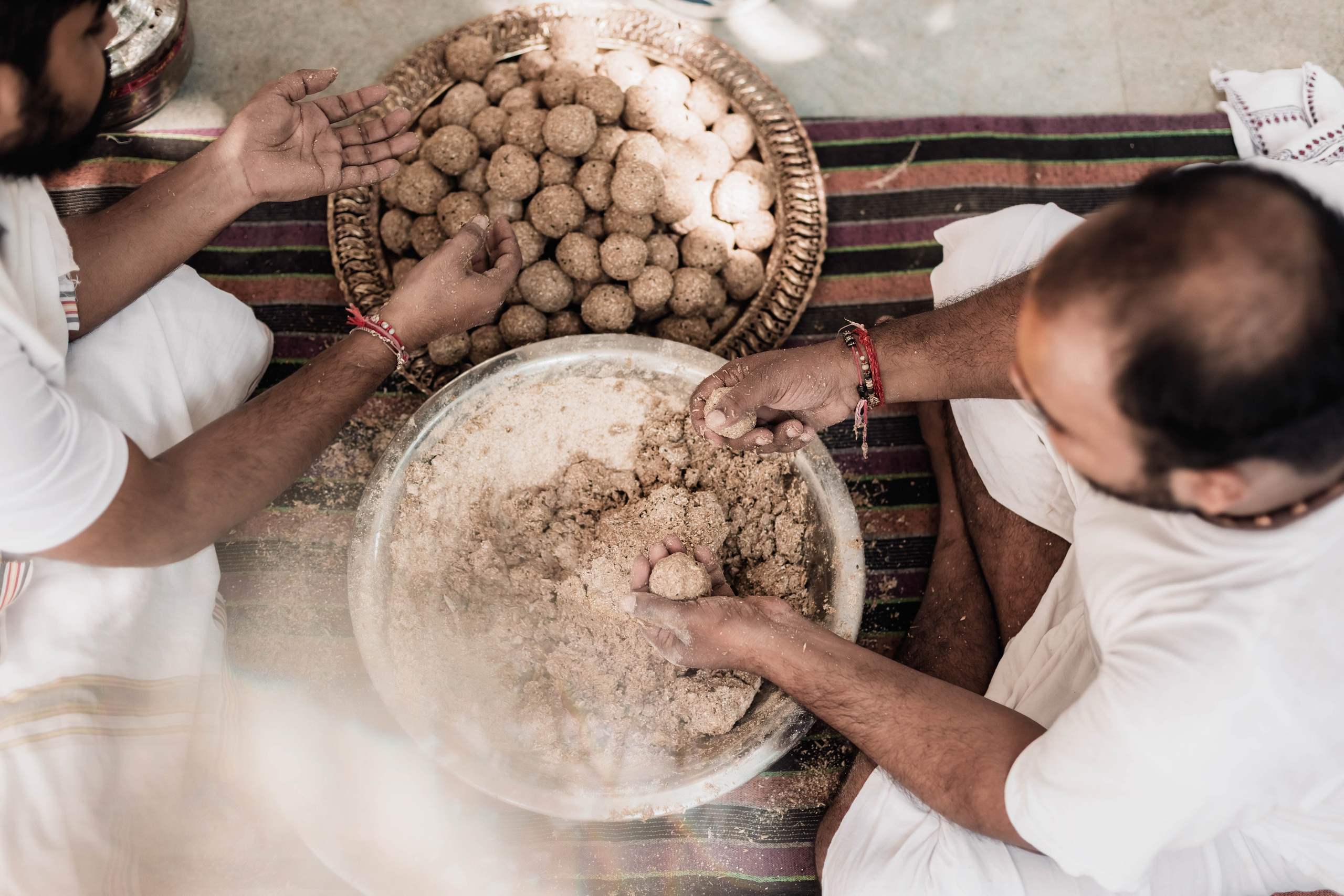 Pitri Paksha yagyas & poojas Devraha Baba ji ashram. Mariam Bagdasaryan