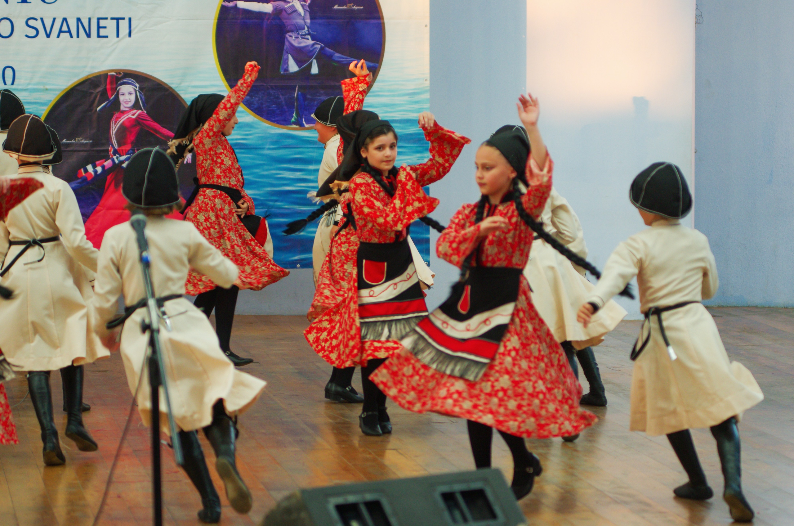 Кабулети Танцы. Портретный фотограф Денис Милютин