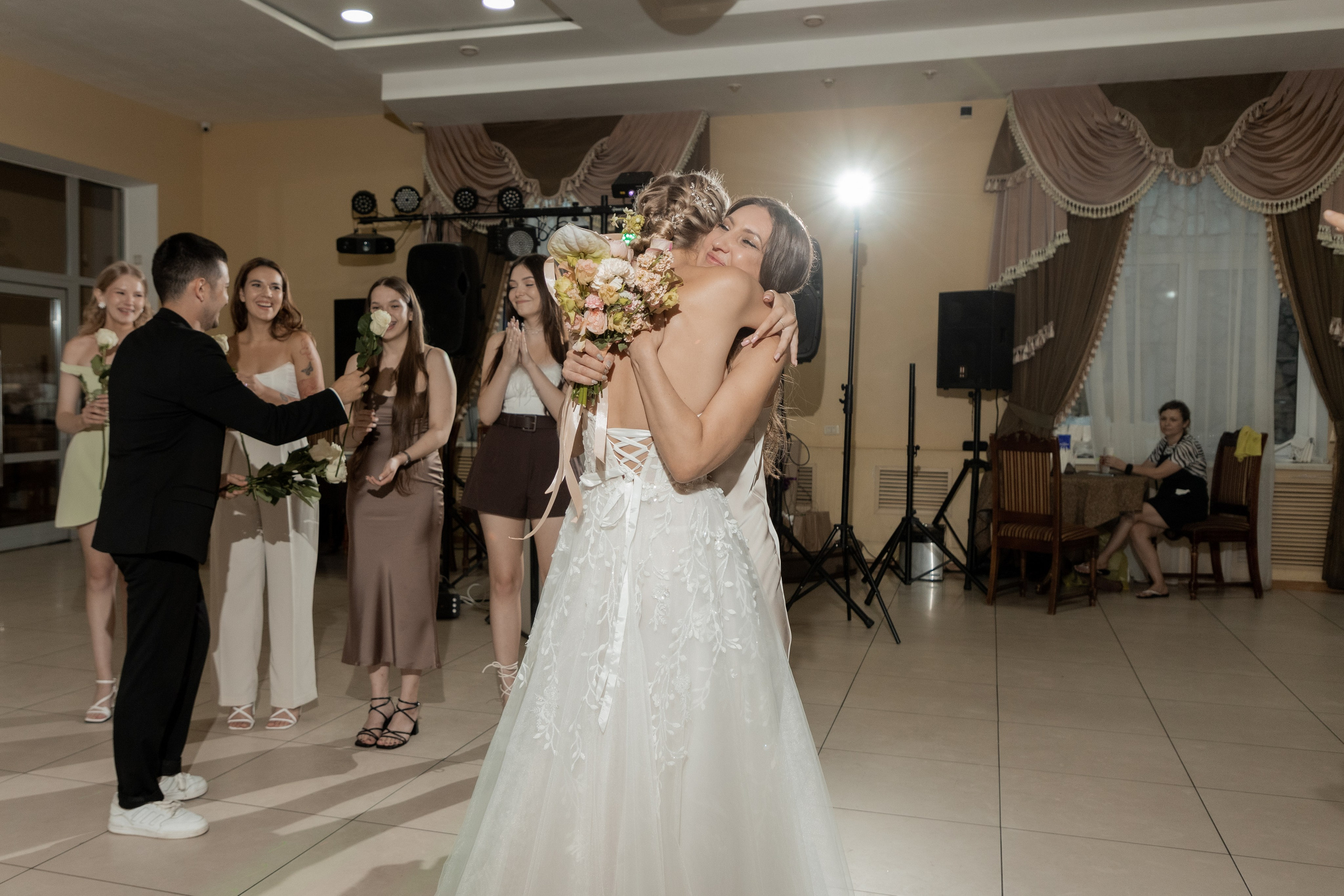 Роман и Александра (банкет). Свадебный фотограф Ангелина Сунгатулина | Саратов | Балаково | Вольск