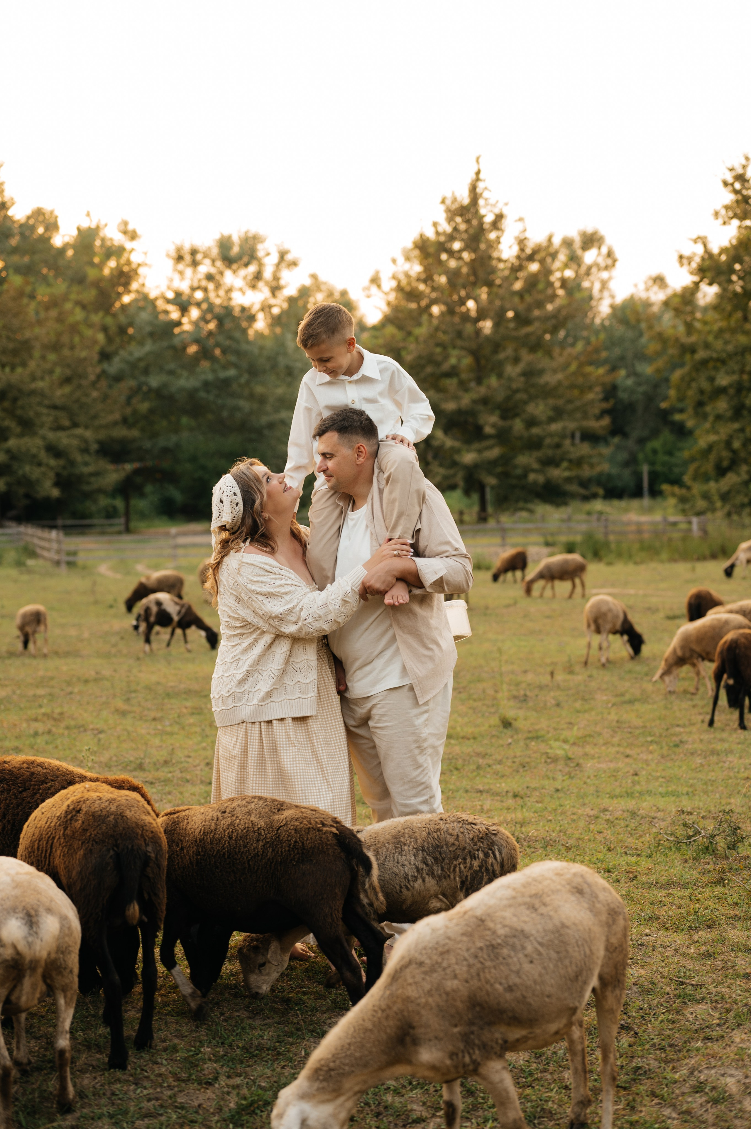 Семейная фотосессия на ферме. Свадебный и семейный фотограф в Краснодаре Алина Мельник