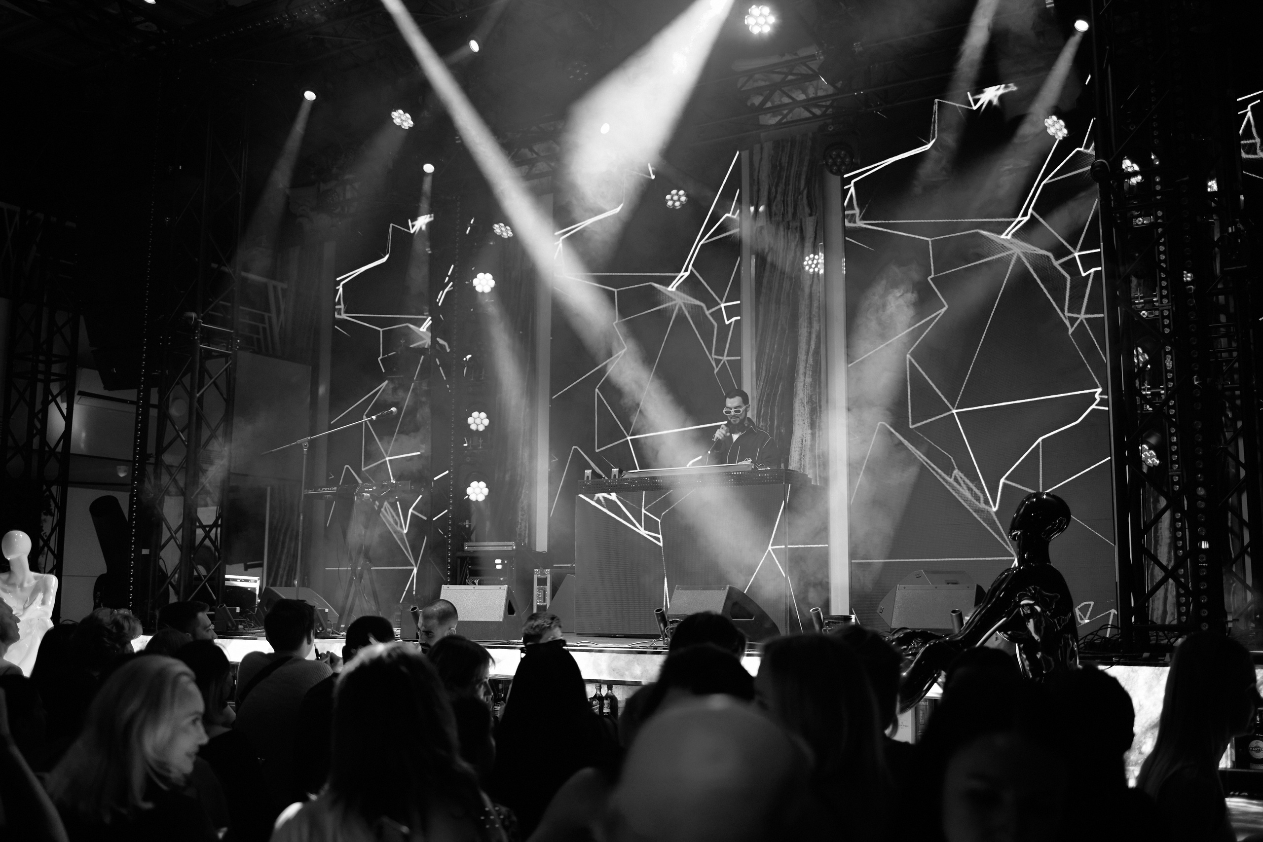 Tatyana Bulanova // Ibiza. Reportage photographer Vlad Shishkin