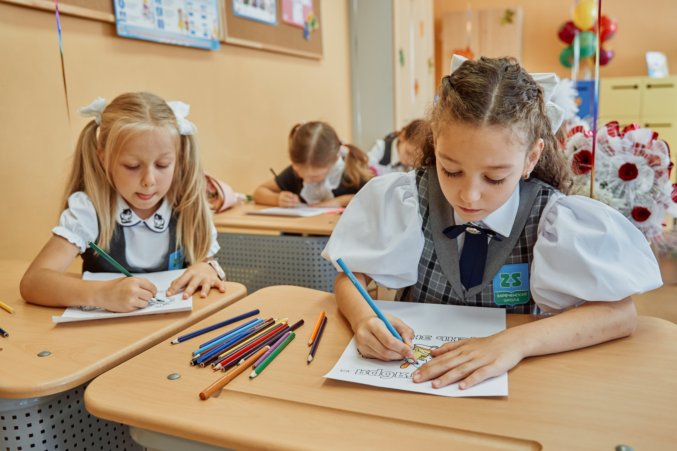 1 сентября 1Ж класс. Фотограф Москва Арина Клокова