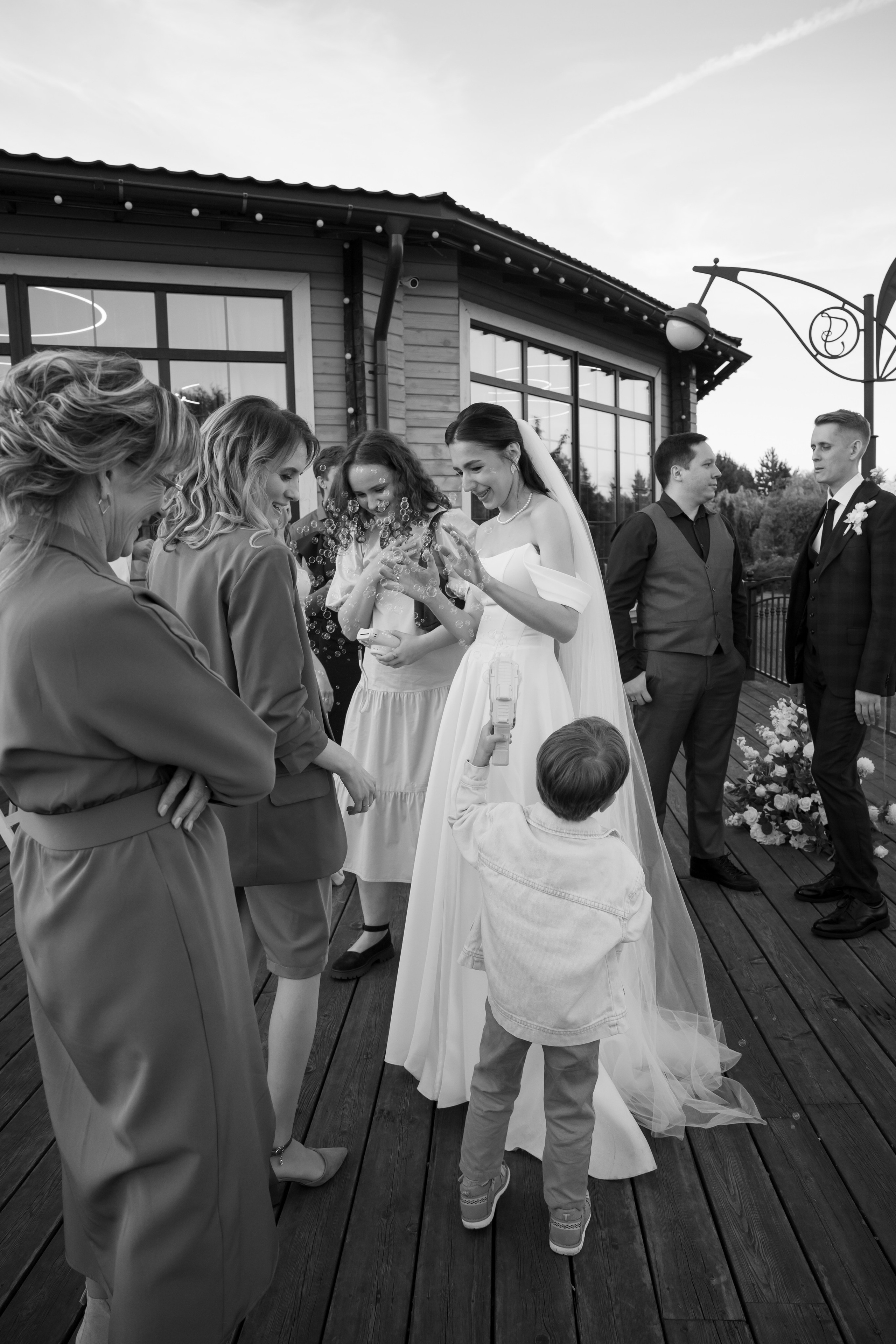 Регистрация в отеле Fish Point, ЗАГС Бутово, прогулка в Остафьево. Свадебный и репортажный фотограф (Москва, Королев и другие)