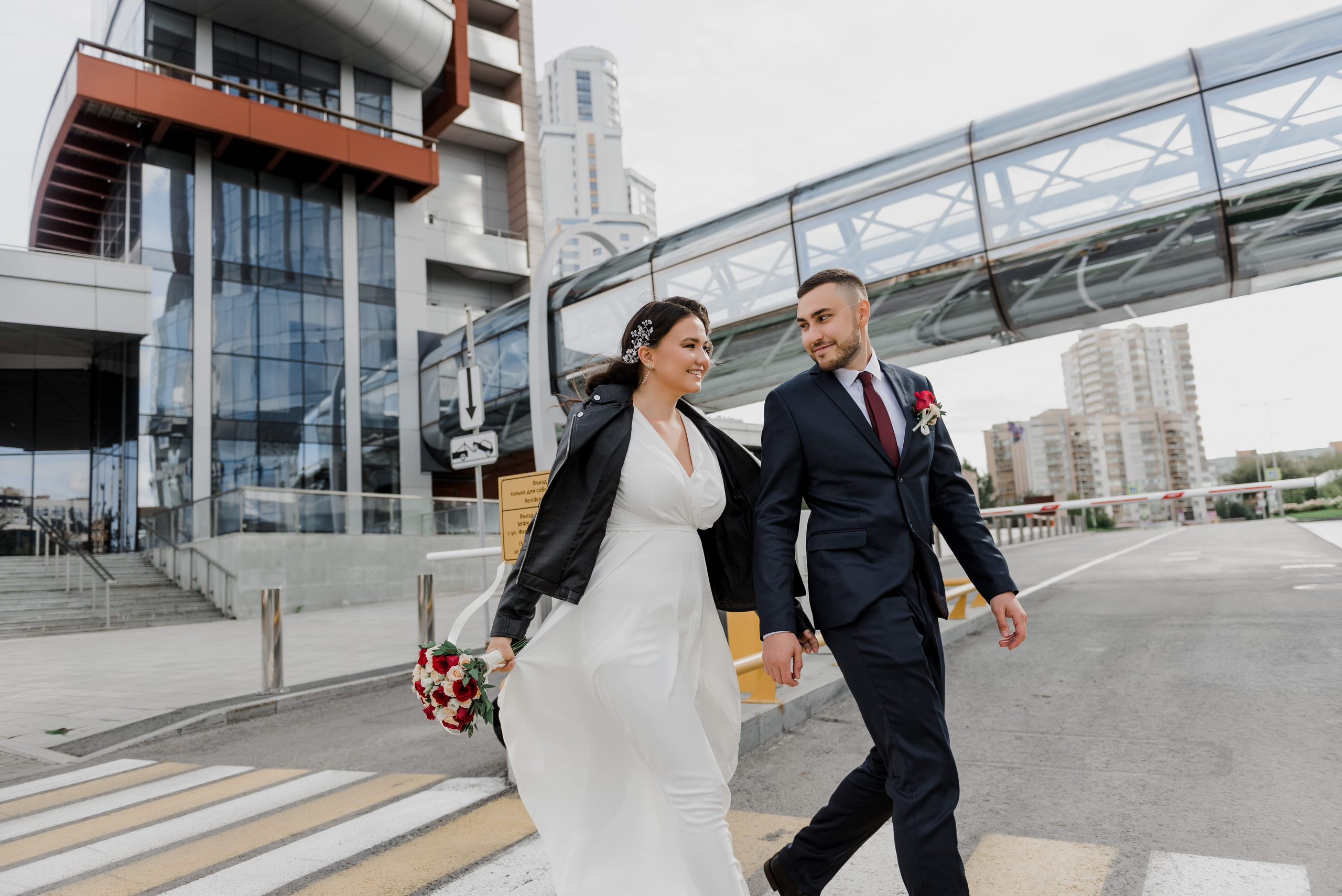 Свадебный фотограф в Екатеринбурге. Свадебная фотосъемка. Свадебный фотограф в Екатеринбурге