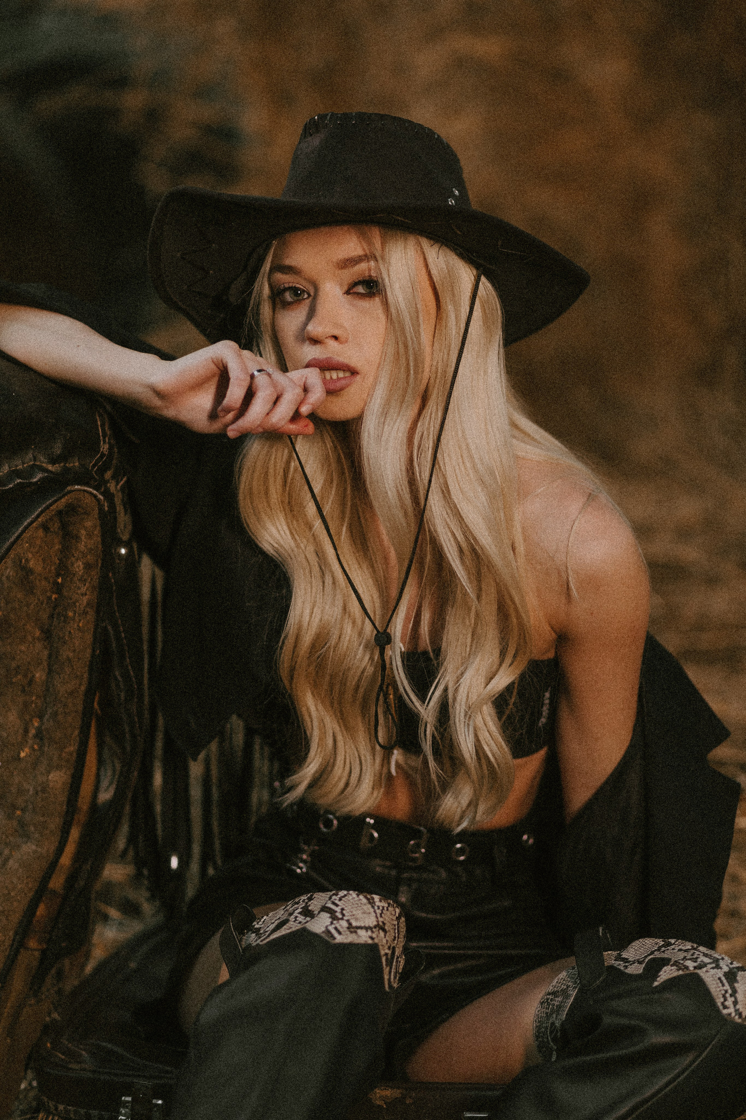 Надя «Вестерн». Павел Померанцев