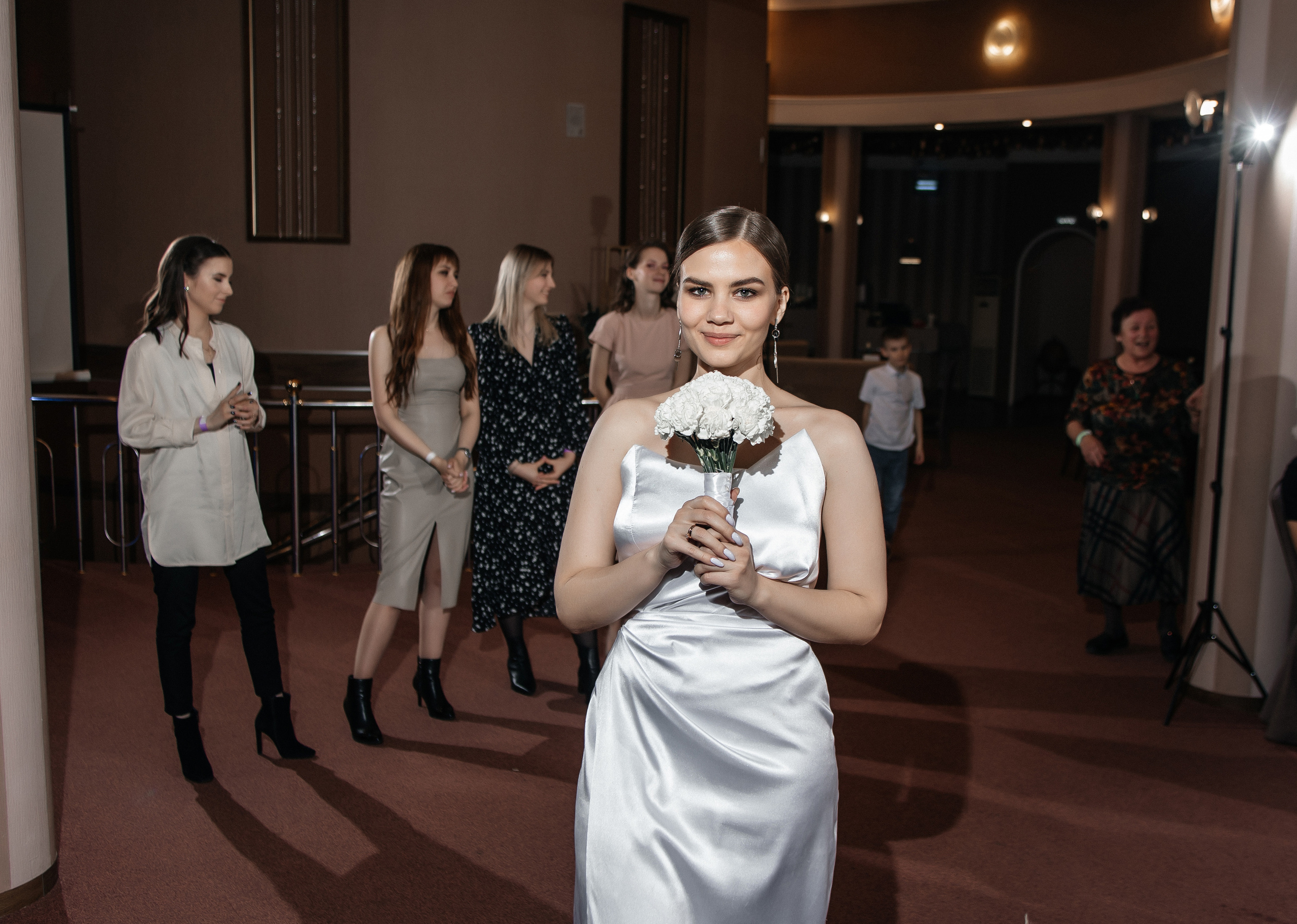 Олег & Катя | 14.04.23. Свадебный и семейный фотограф в Омске Евгения Хакимова