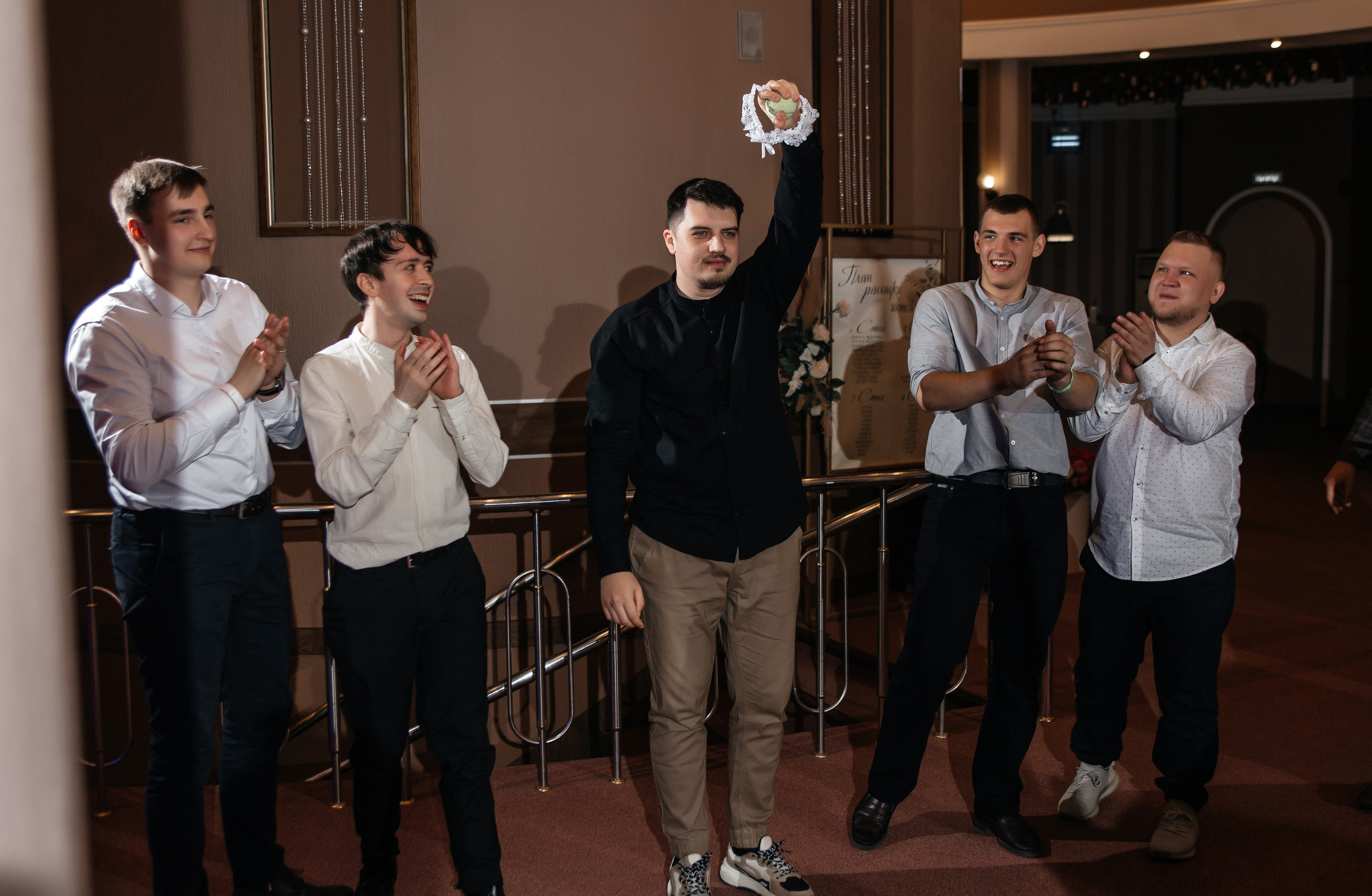 Олег & Катя | 14.04.23. Свадебный и семейный фотограф в Омске Евгения Хакимова