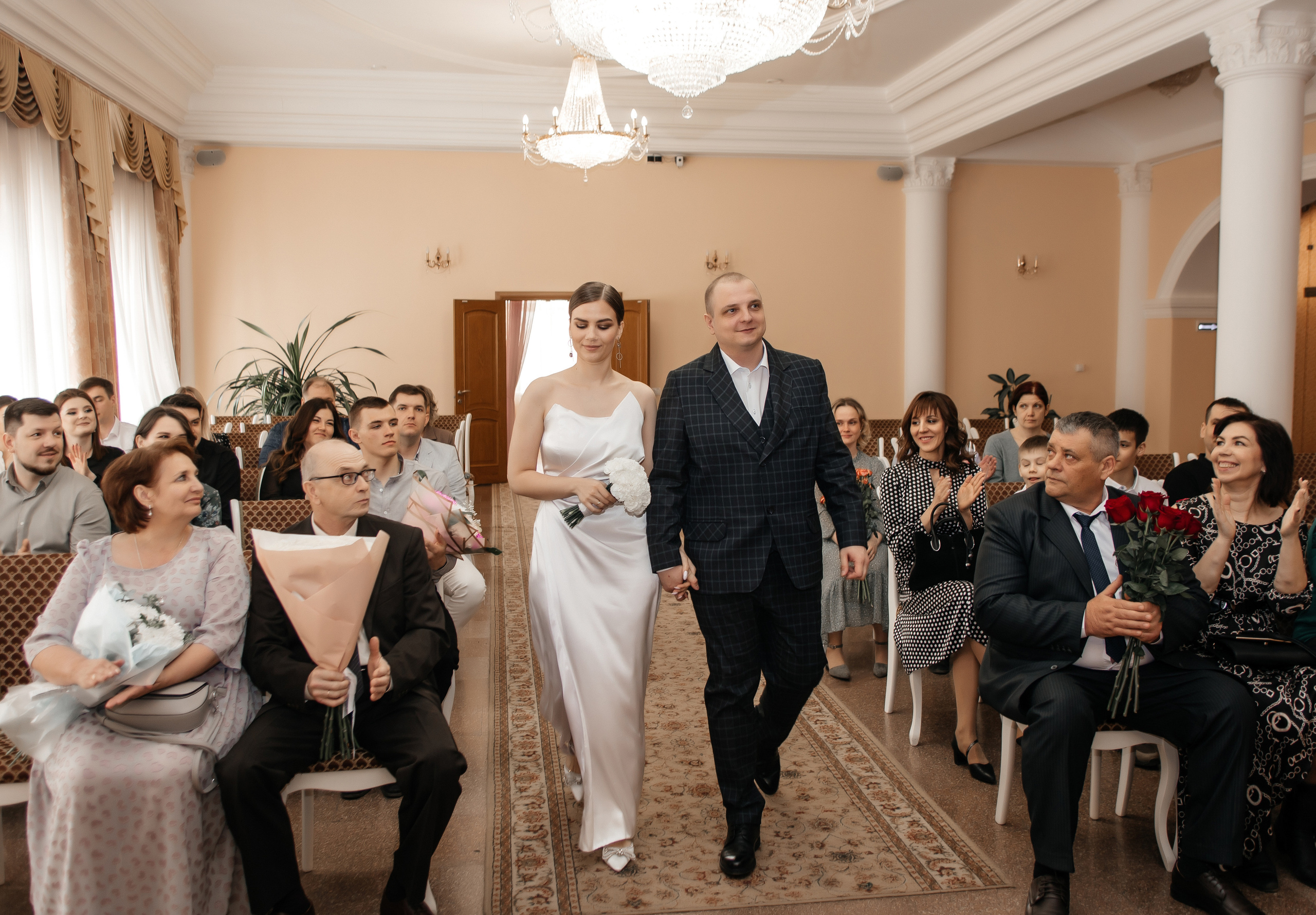 Олег & Катя | 14.04.23. Свадебный и семейный фотограф в Омске Евгения Хакимова