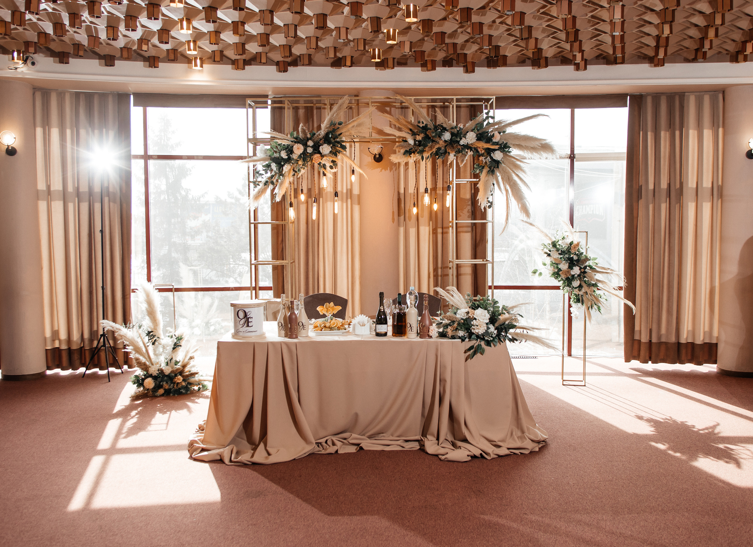 Олег & Катя | 14.04.23. Свадебный и семейный фотограф в Омске Евгения Хакимова