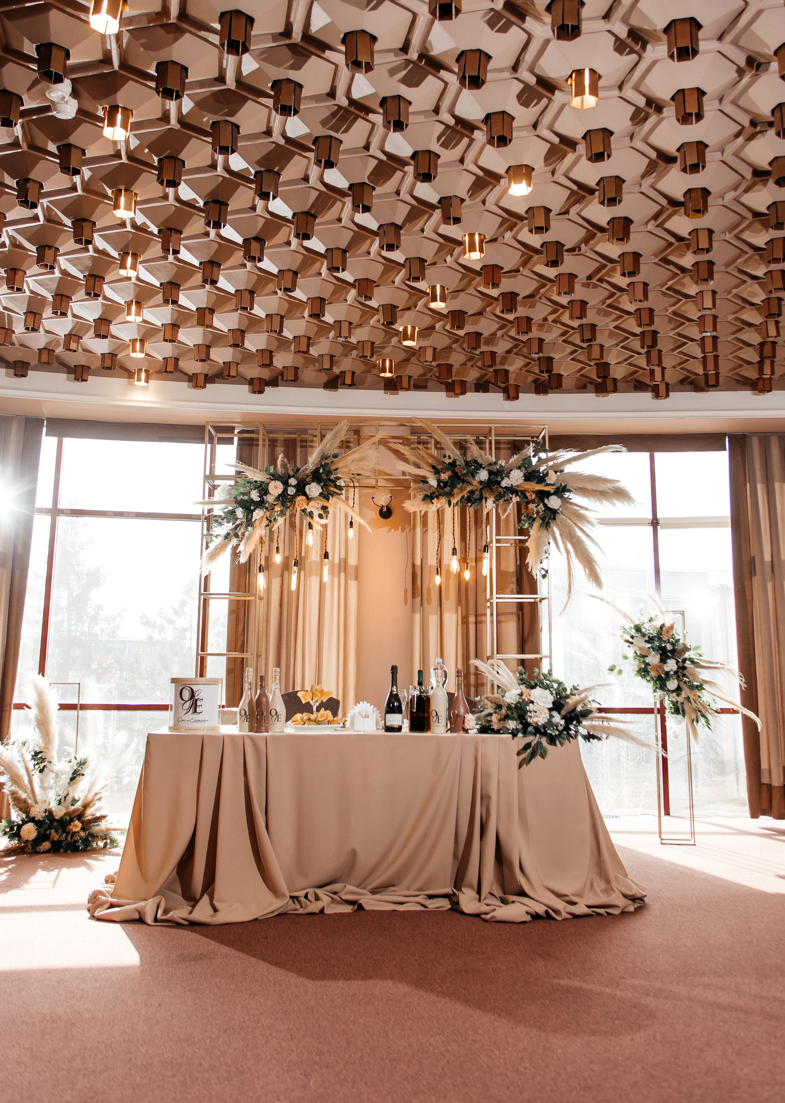 Олег & Катя | 14.04.23. Свадебный и семейный фотограф в Омске Евгения Хакимова