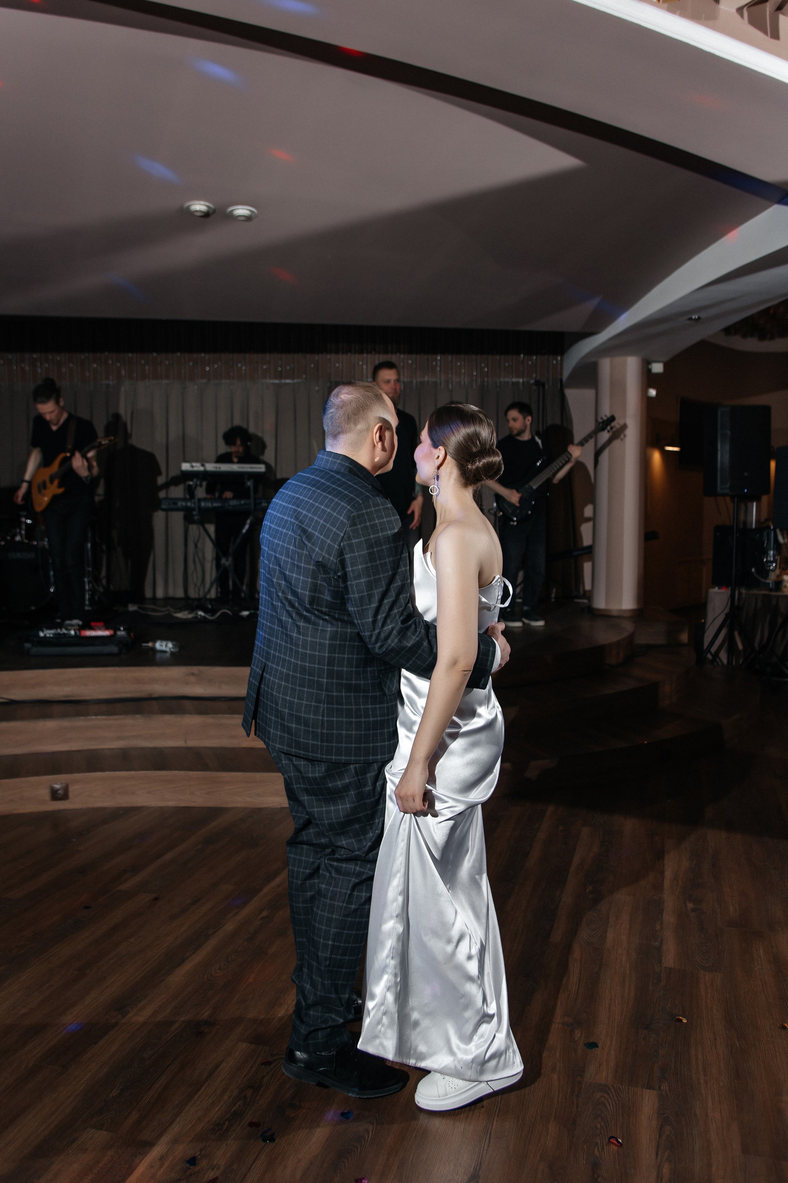 Олег & Катя | 14.04.23. Свадебный и семейный фотограф в Омске Евгения Хакимова