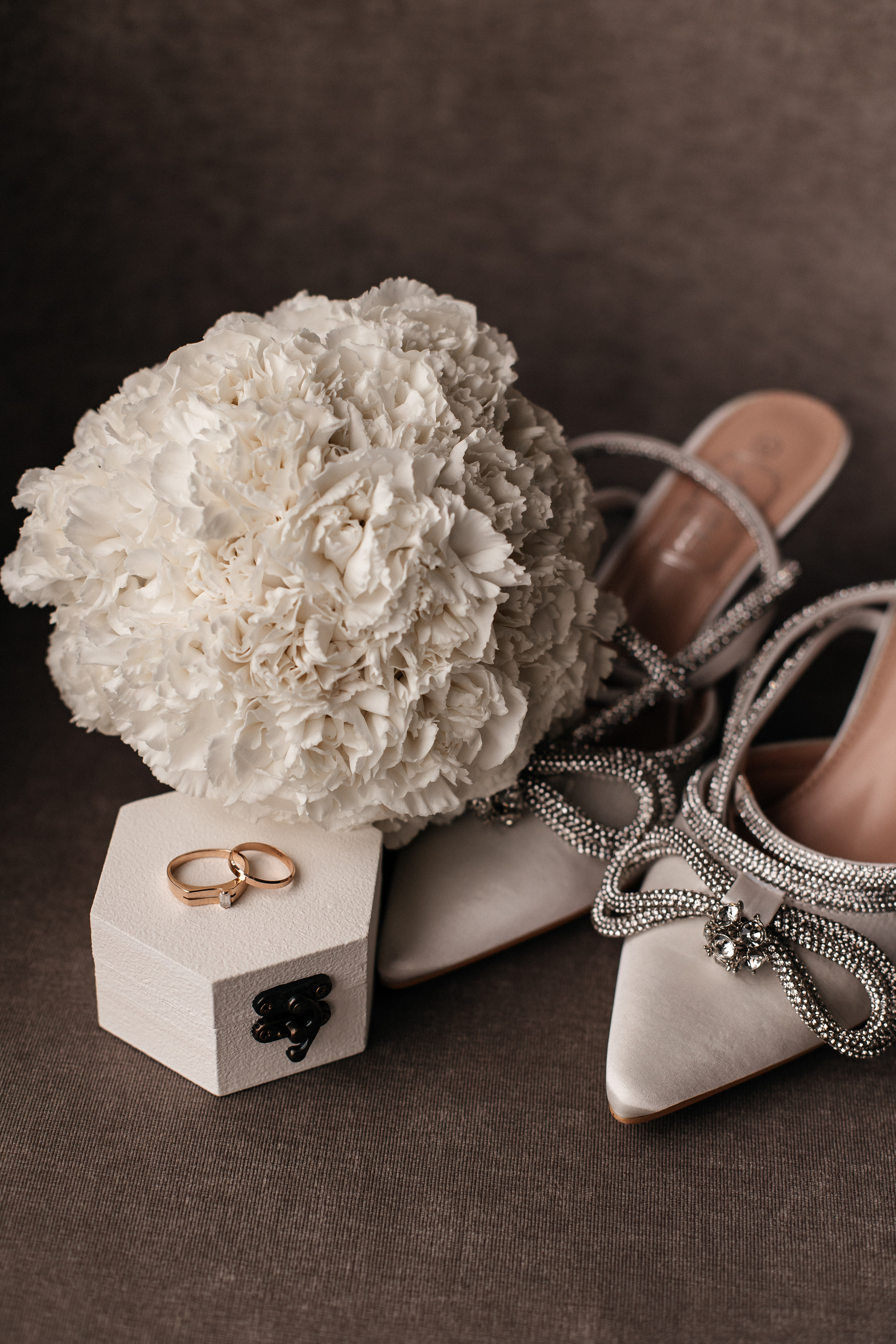 Олег & Катя | 14.04.23. Свадебный и семейный фотограф в Омске Евгения Хакимова