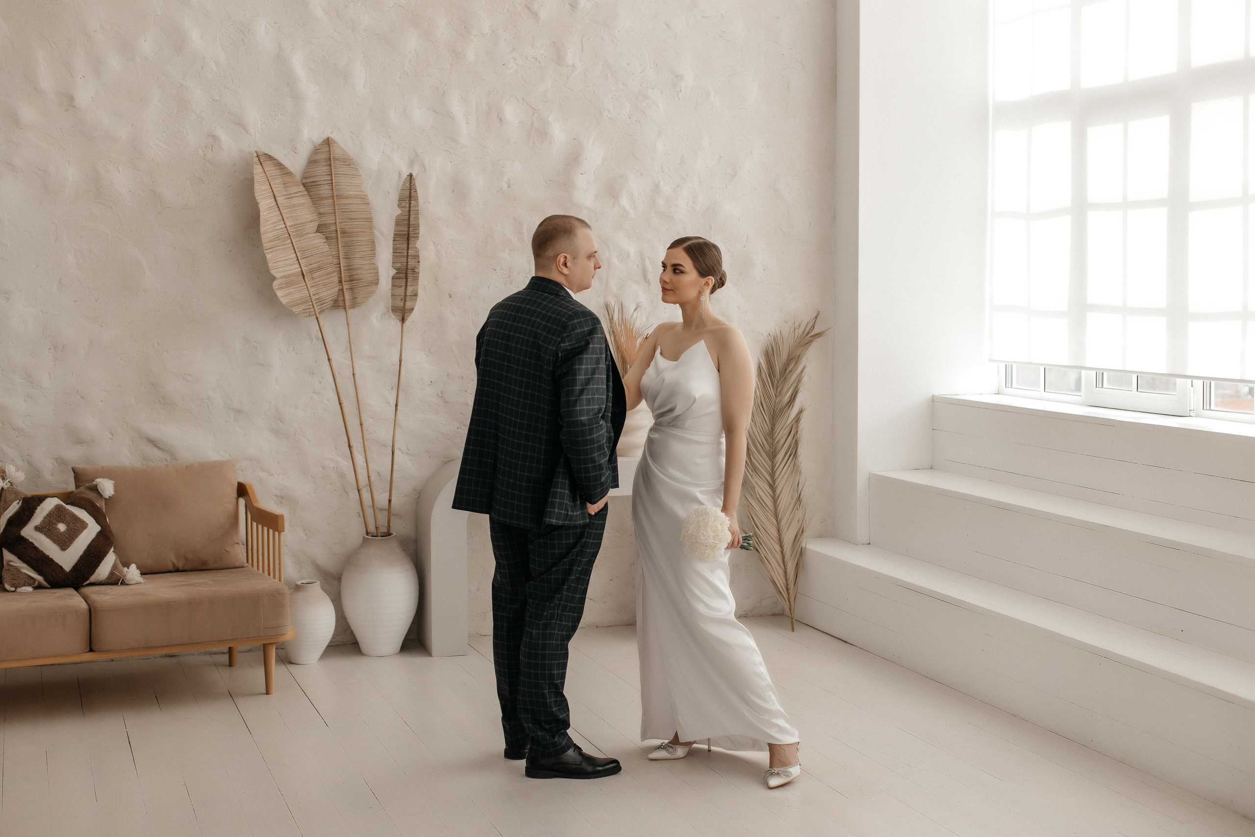 Олег & Катя | 14.04.23. Свадебный и семейный фотограф в Омске Евгения Хакимова