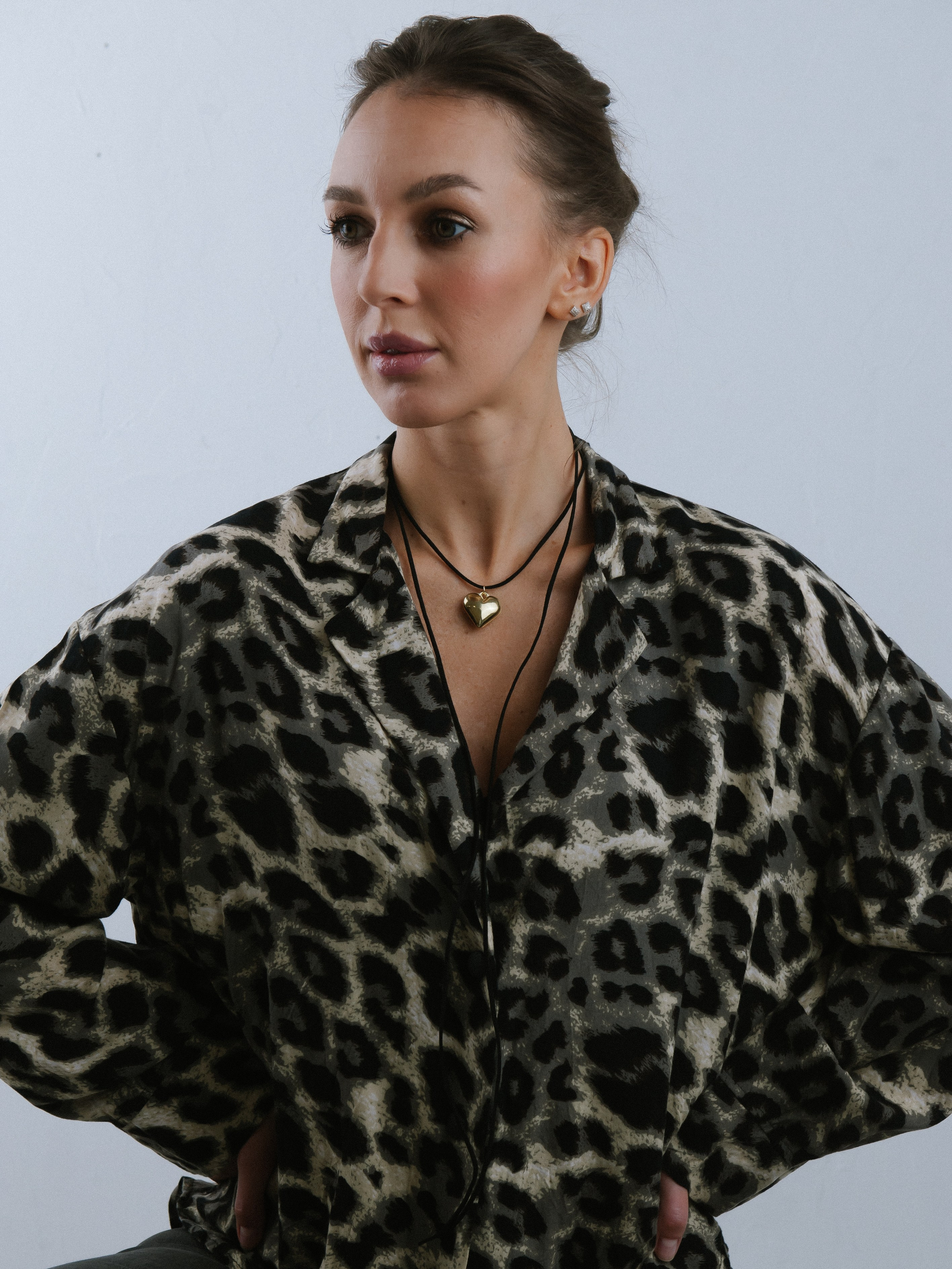 Бижутерия на модели. Ozon/wb