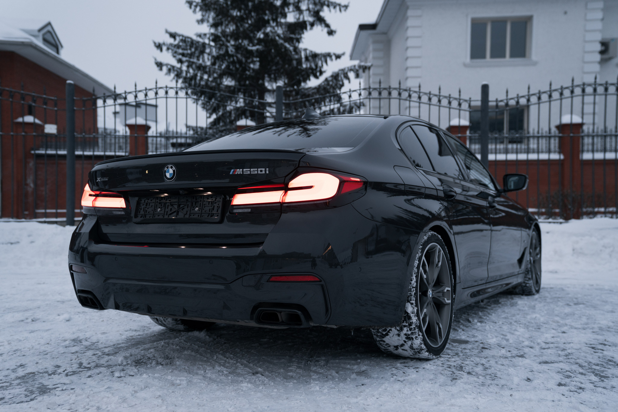 BMW M550i XDrive. Идеальные портреты для соцсетей — Фотограф Ленар
