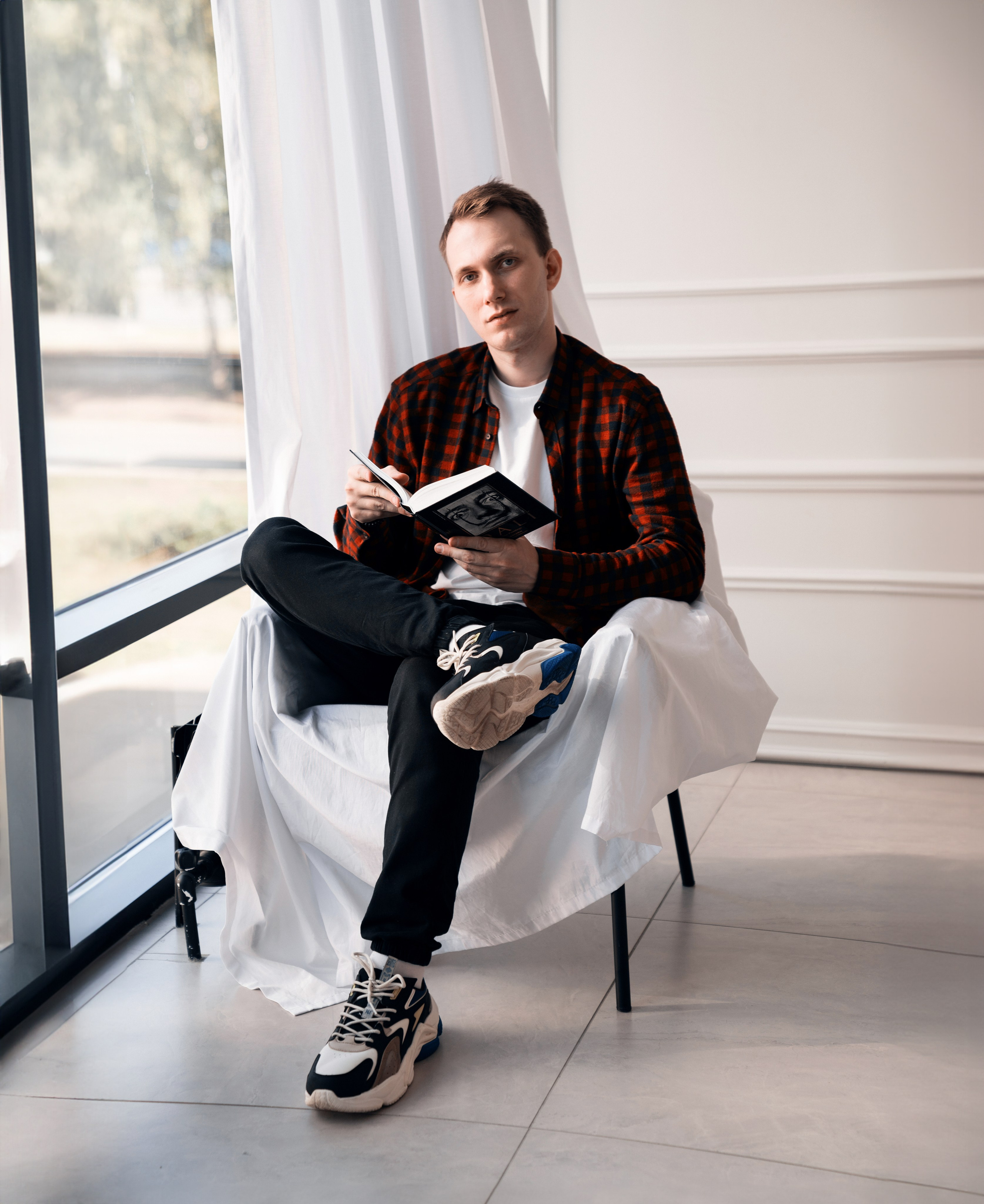 Никита 21.08. Идеальные портреты для соцсетей — Фотограф Ленар