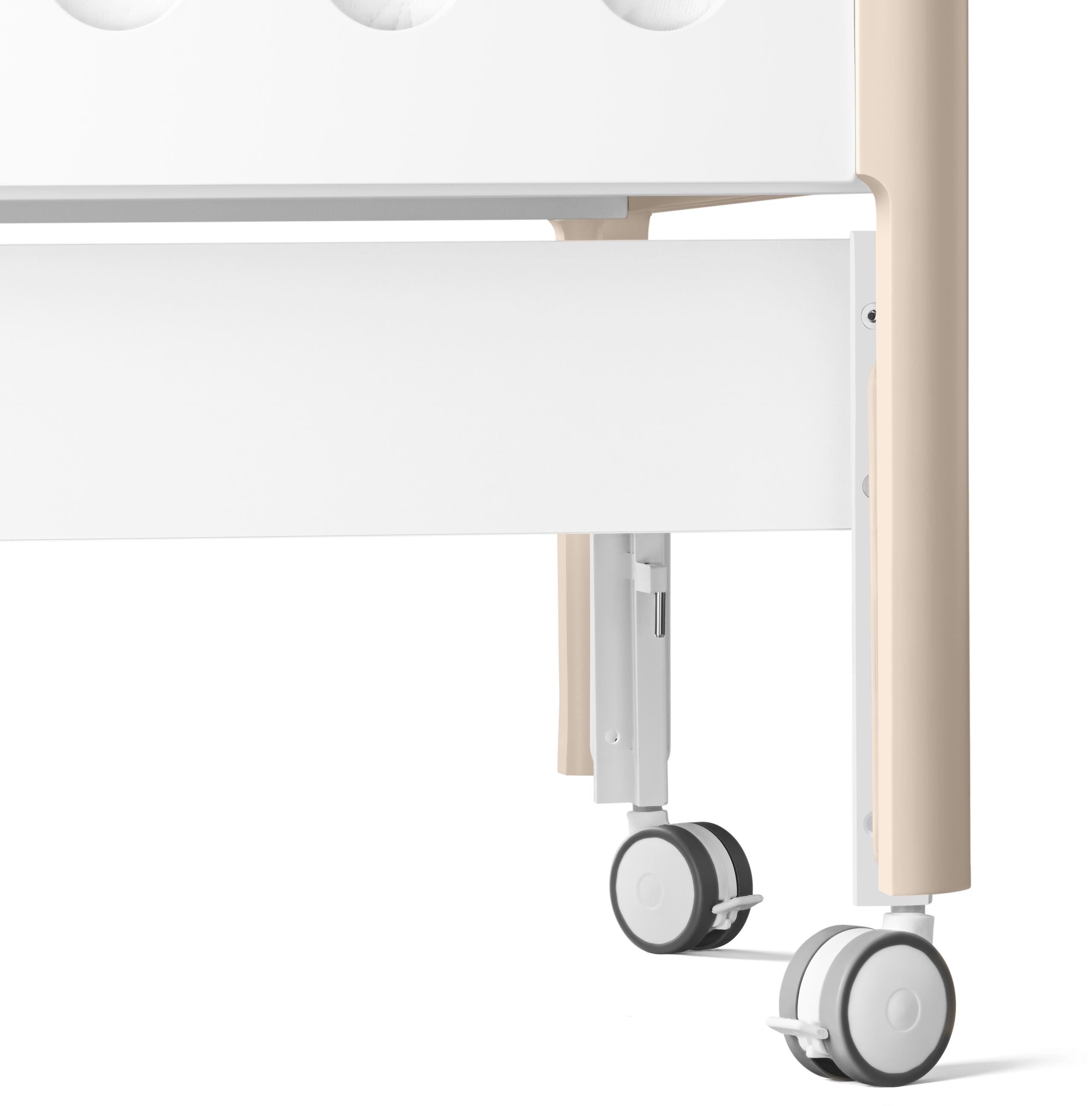 Детская кроватка Junion. Олег Дмитриев