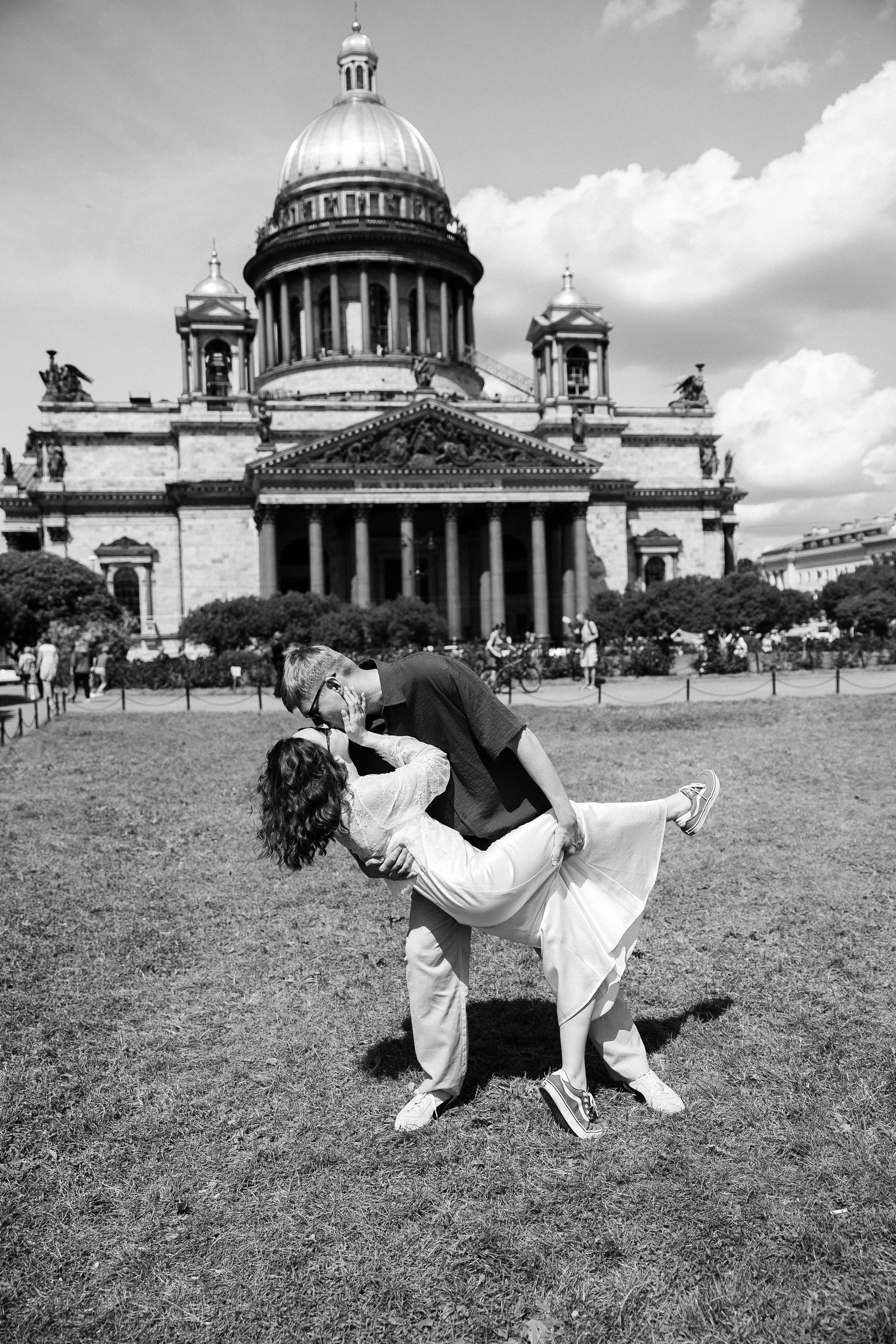 Аня & Андрей /Загс Кировского рна. Phdkvmr.ru