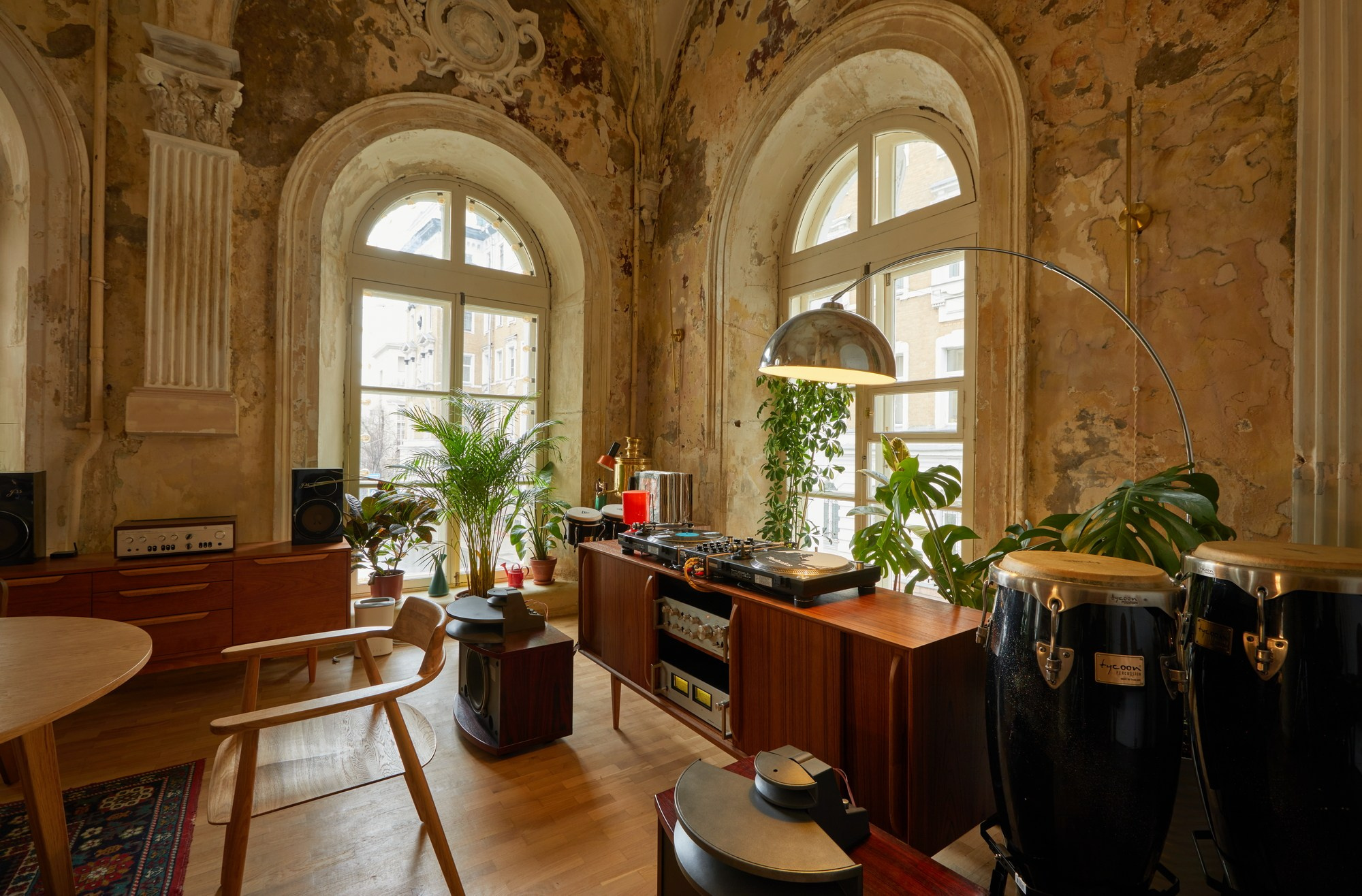 Студия. Профессиональная фотосъемка для бизнеса и личного бренда в Москве