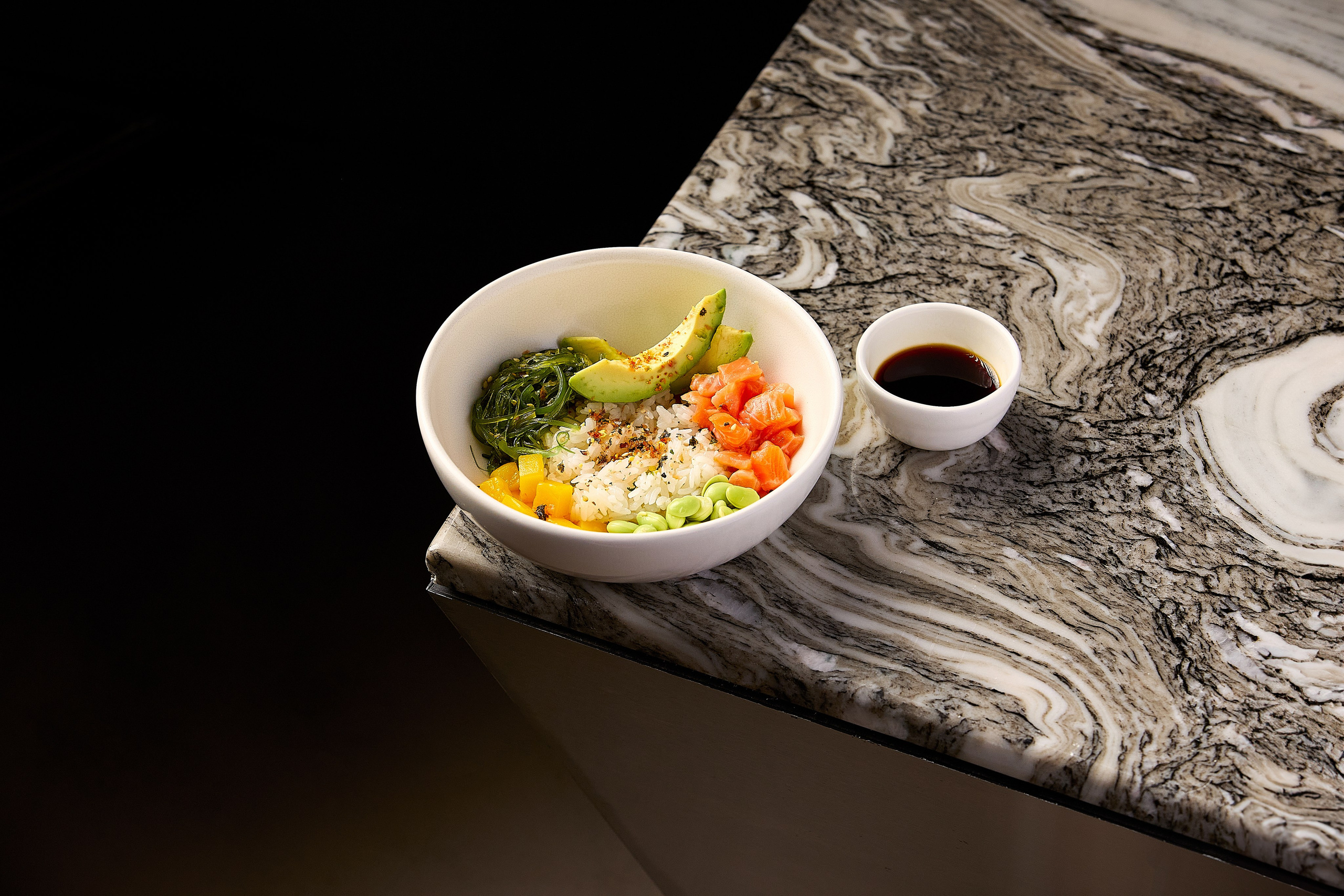 Hookah Place Dishes. Evgeny Yatsenko — Photographer in Dubai