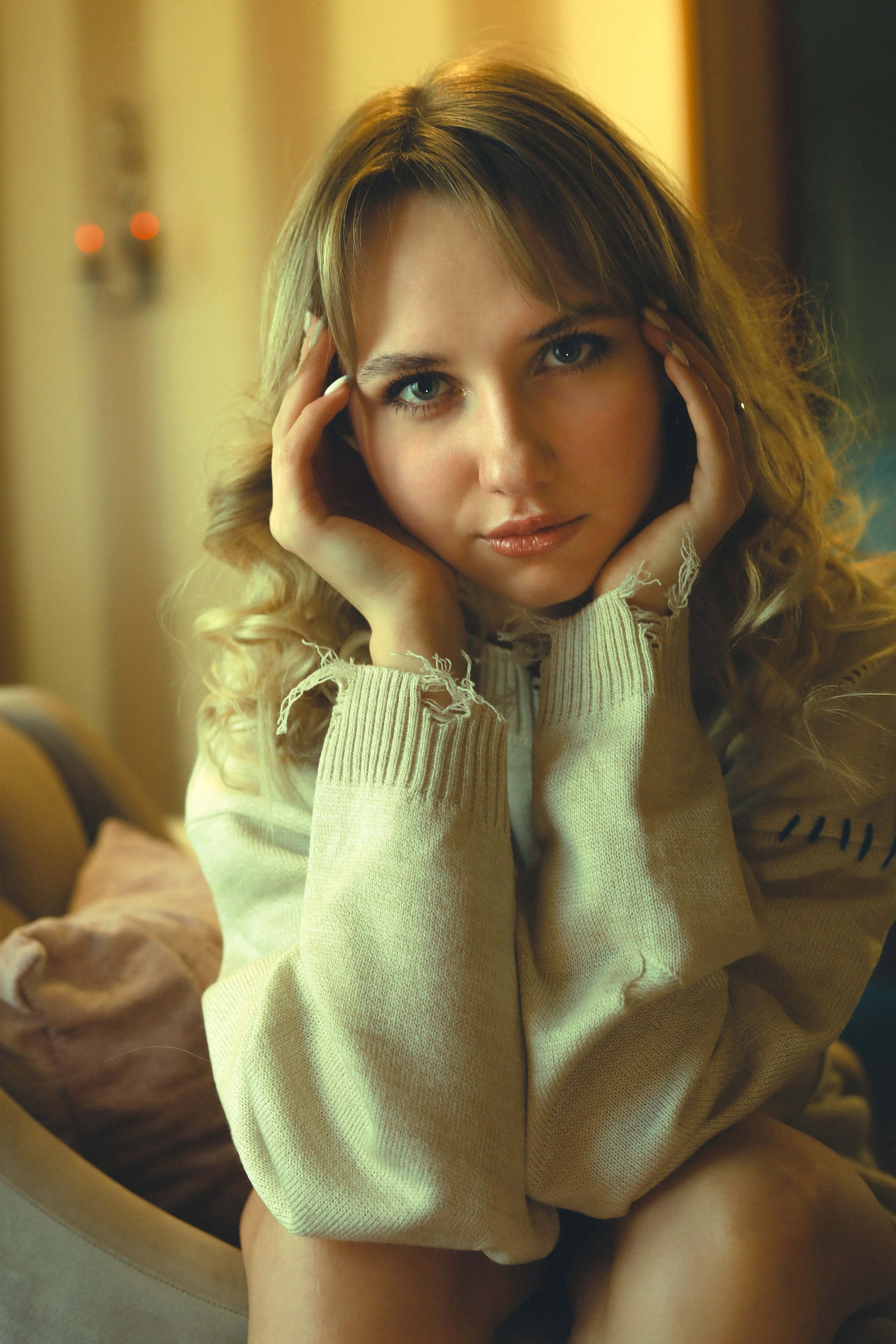 HOme. Sun Betty — кинофотограф Элизабет