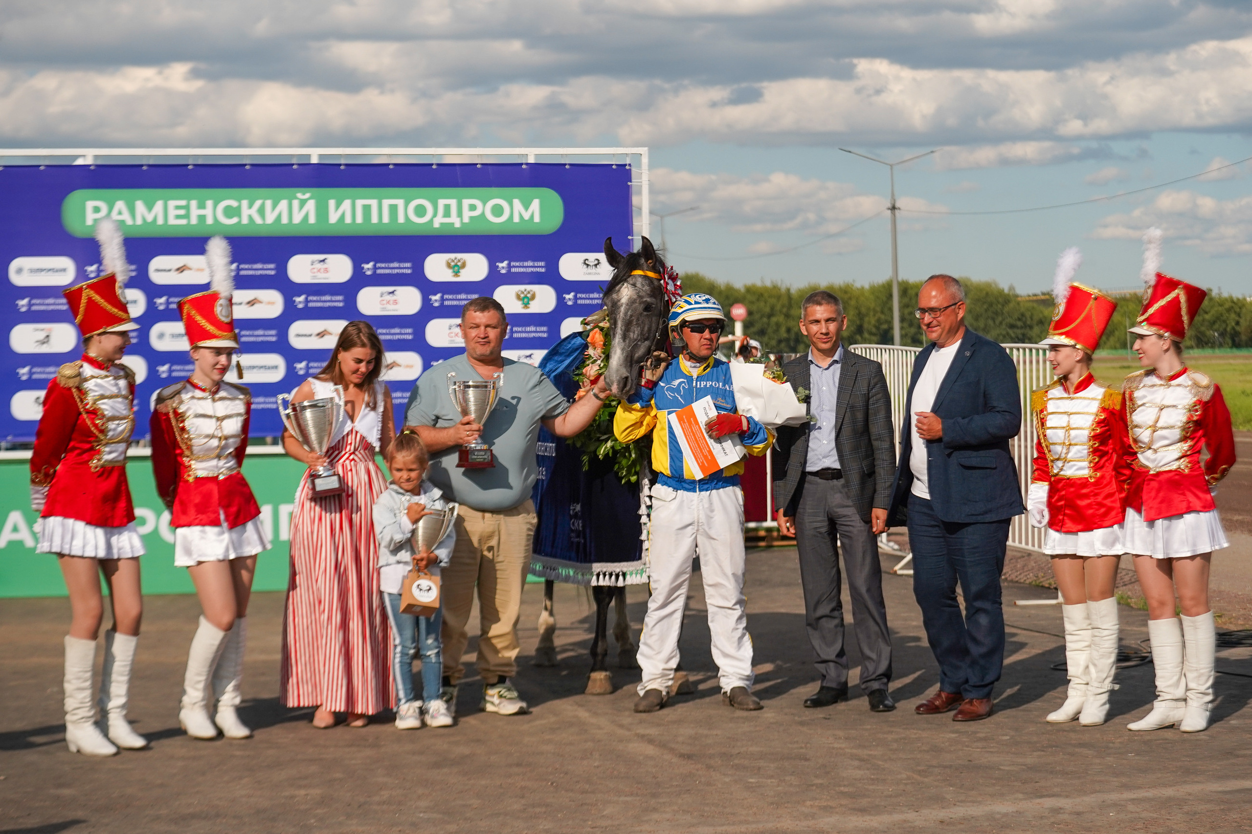 Праздник Орловского коннозаводства на Раменском ипподроме 22 июля 2023. Фотограф-анималист, портретный фотограф в Чебоксарах Мария Садыкова