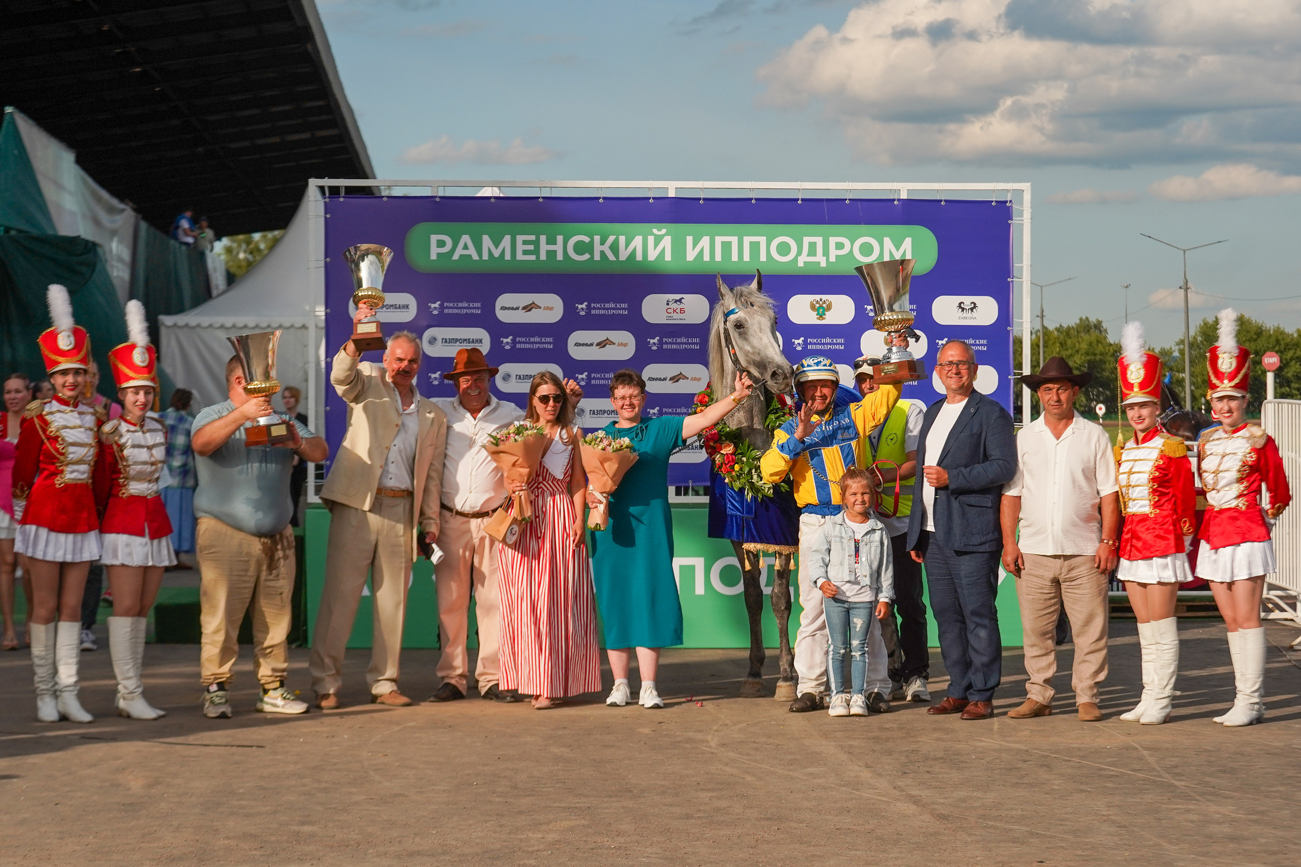 Праздник Орловского коннозаводства на Раменском ипподроме 22 июля 2023. Фотограф-анималист, портретный фотограф в Чебоксарах Мария Садыкова