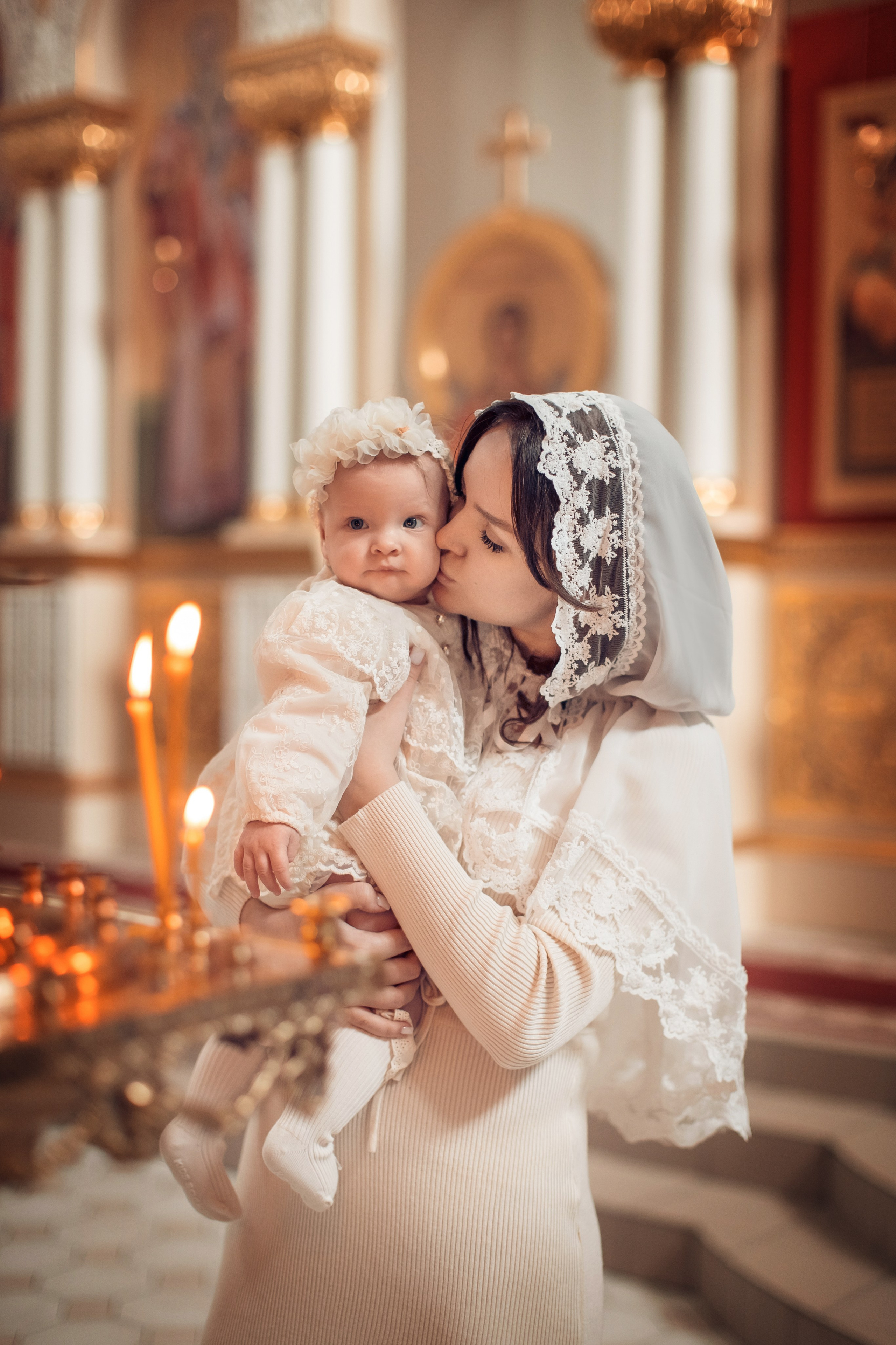 Крещение Евы в храме Спиридона Тримифунтского. Главная