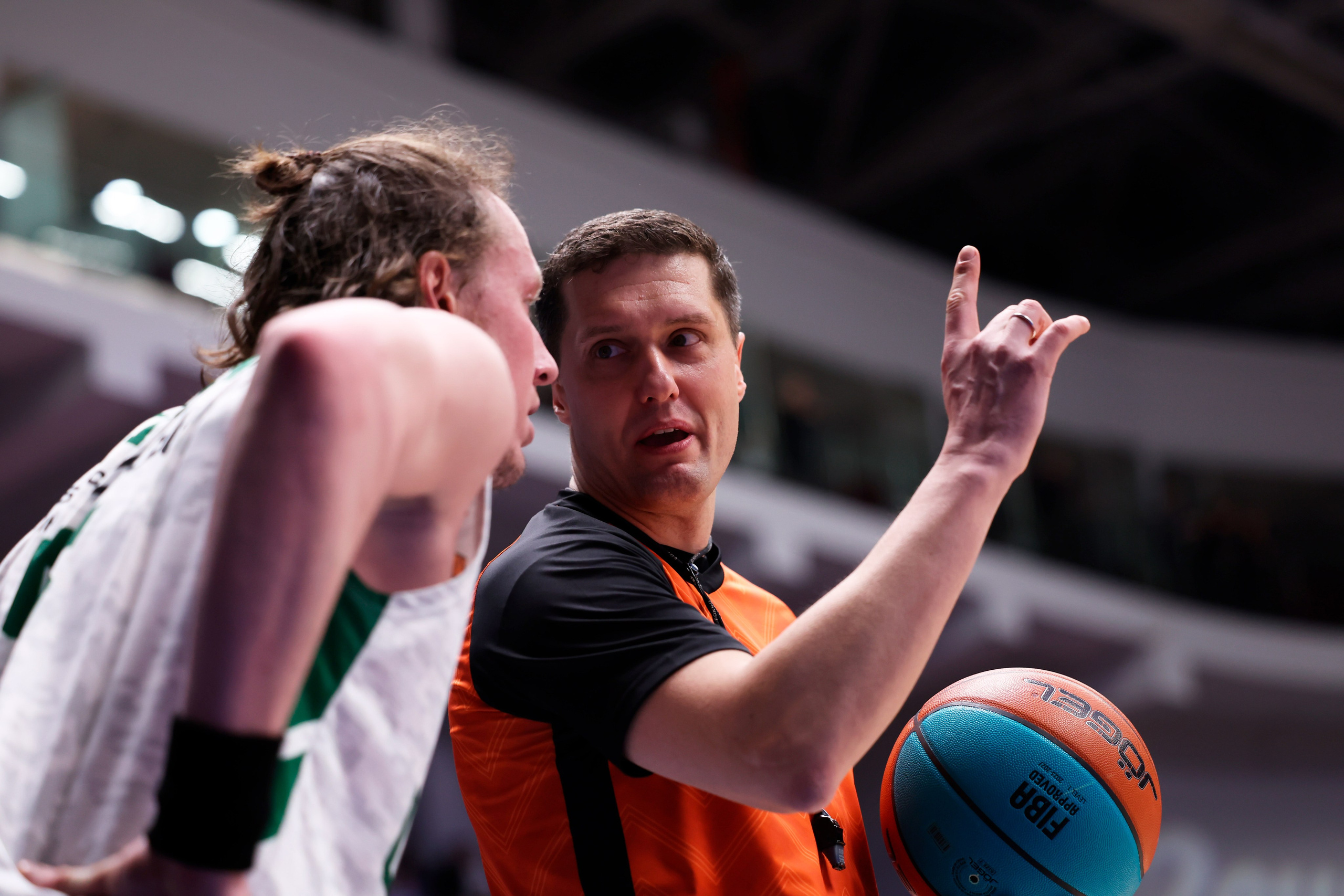 БК Зенит — БК Уникс 13.02.2025. Спортивный и репортажный фотограф Антон Тереханов