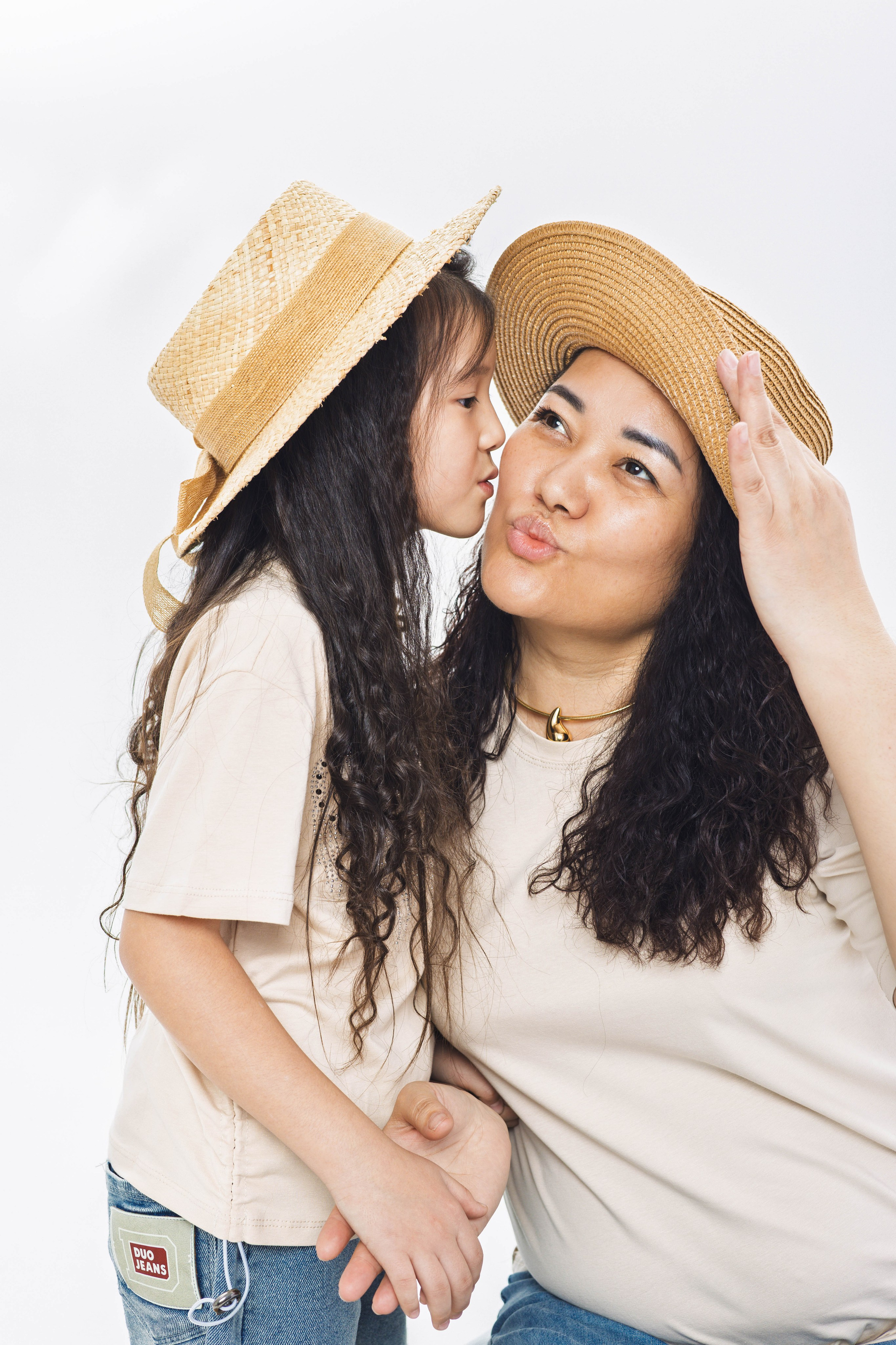 Детская семейная фотосессия в Алматы — профессиональный детский фотограф. Фотограф Алматы
