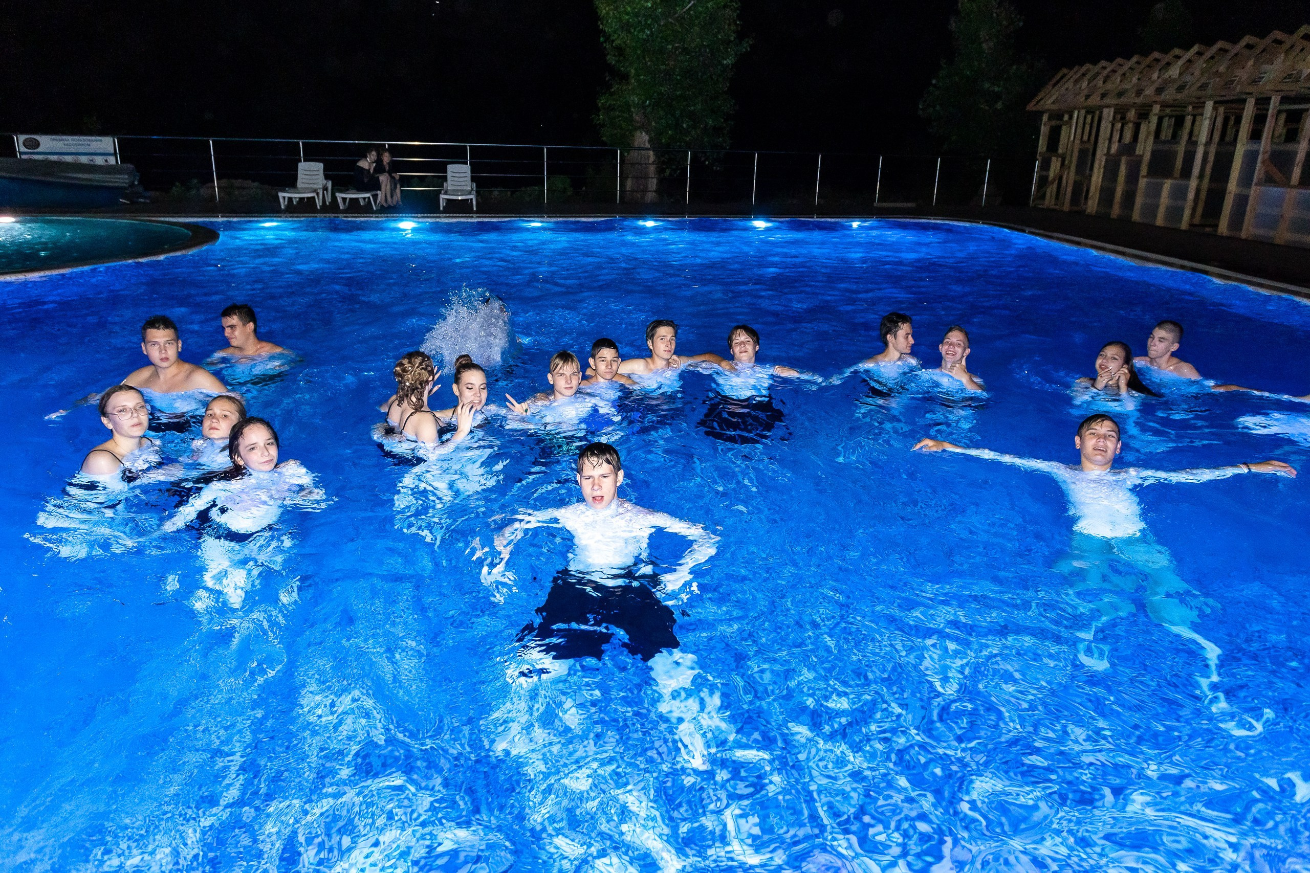 Вручение аттестата и выпускной вечер. Выпускные альбомы Майкоп, Краснодар Елена Золотарева