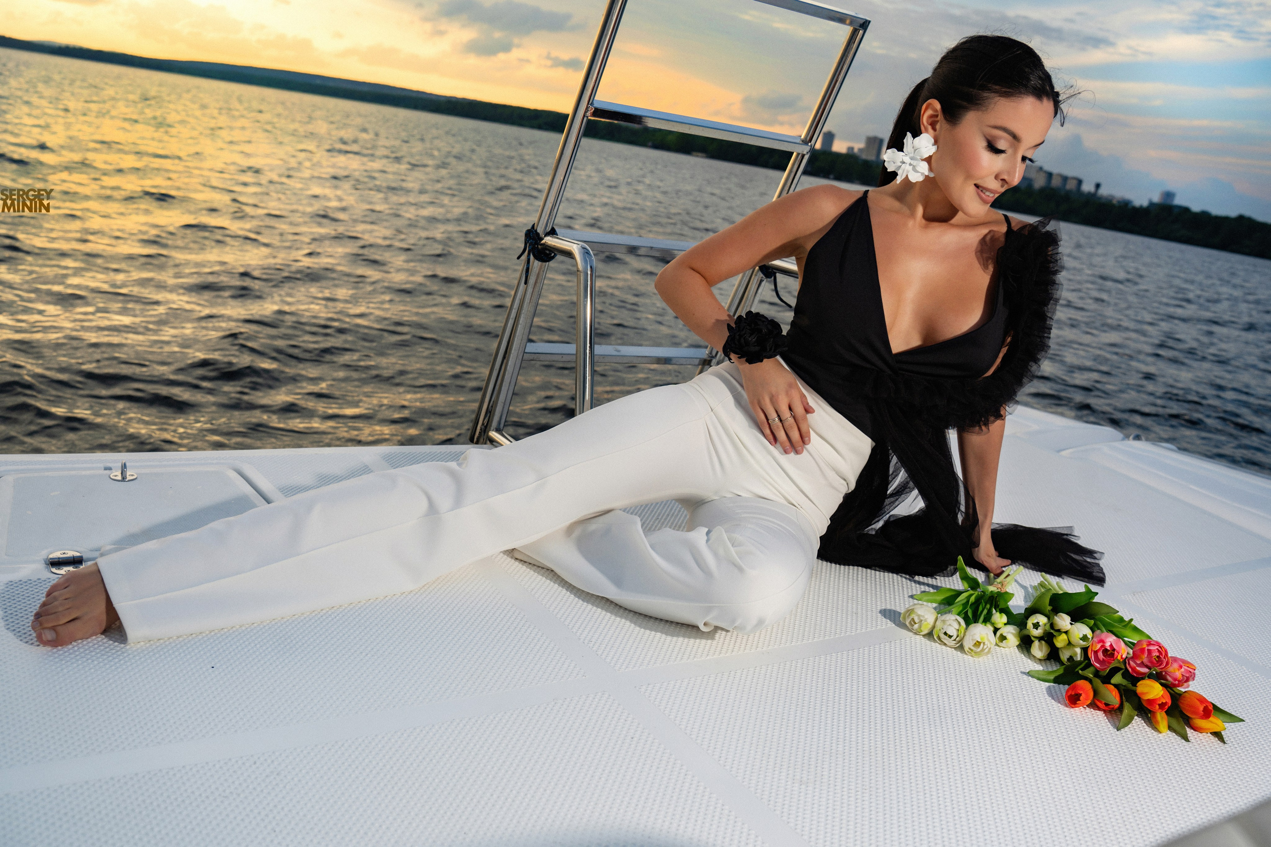 Фотосессии на яхте в Екатеринбурге. Студийный и Рекламный Фотограф в Екатеринбурге Сергей Минин