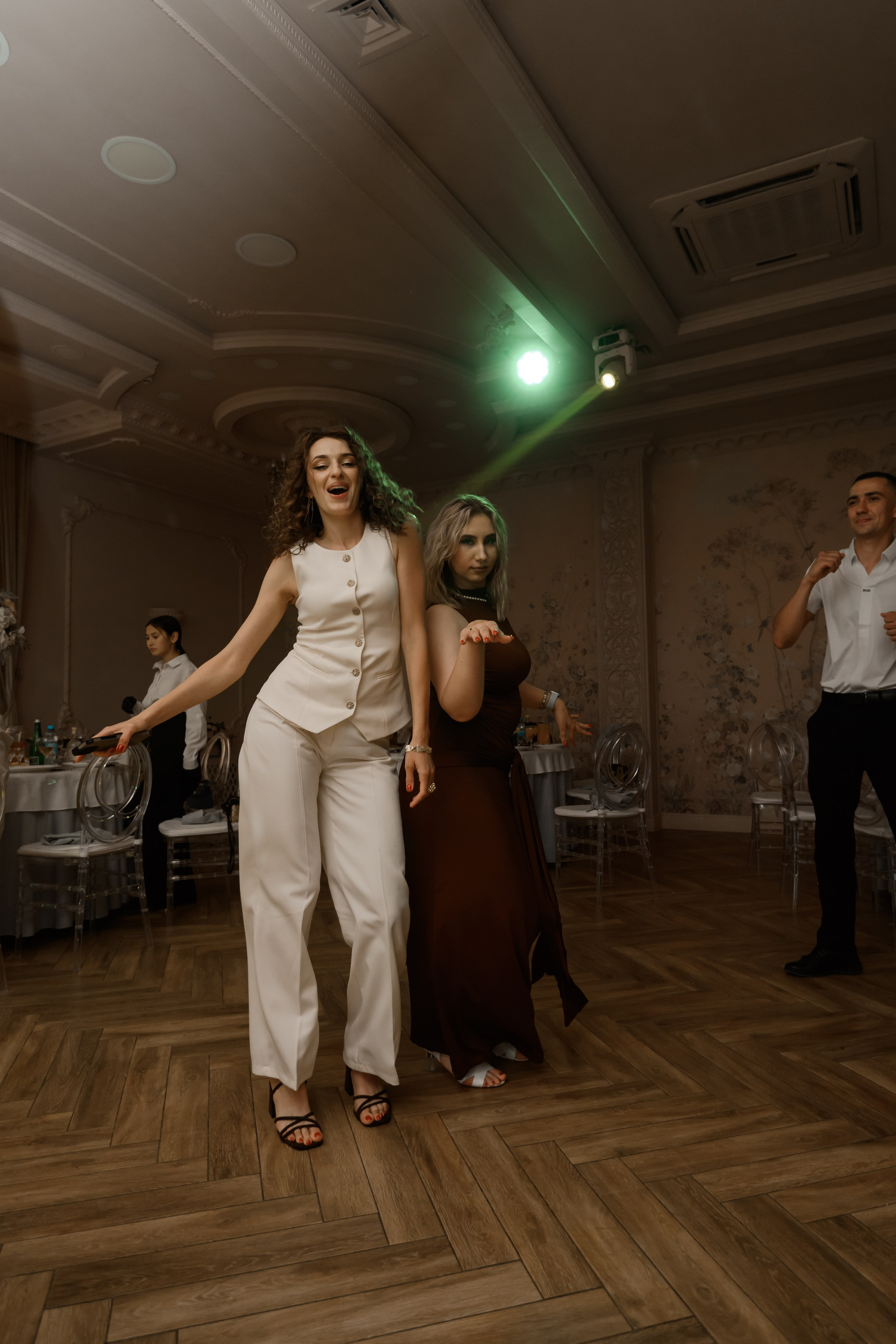 С + К. Свадебный фотограф в г. Астрахань. Так же выезжаю в другие города