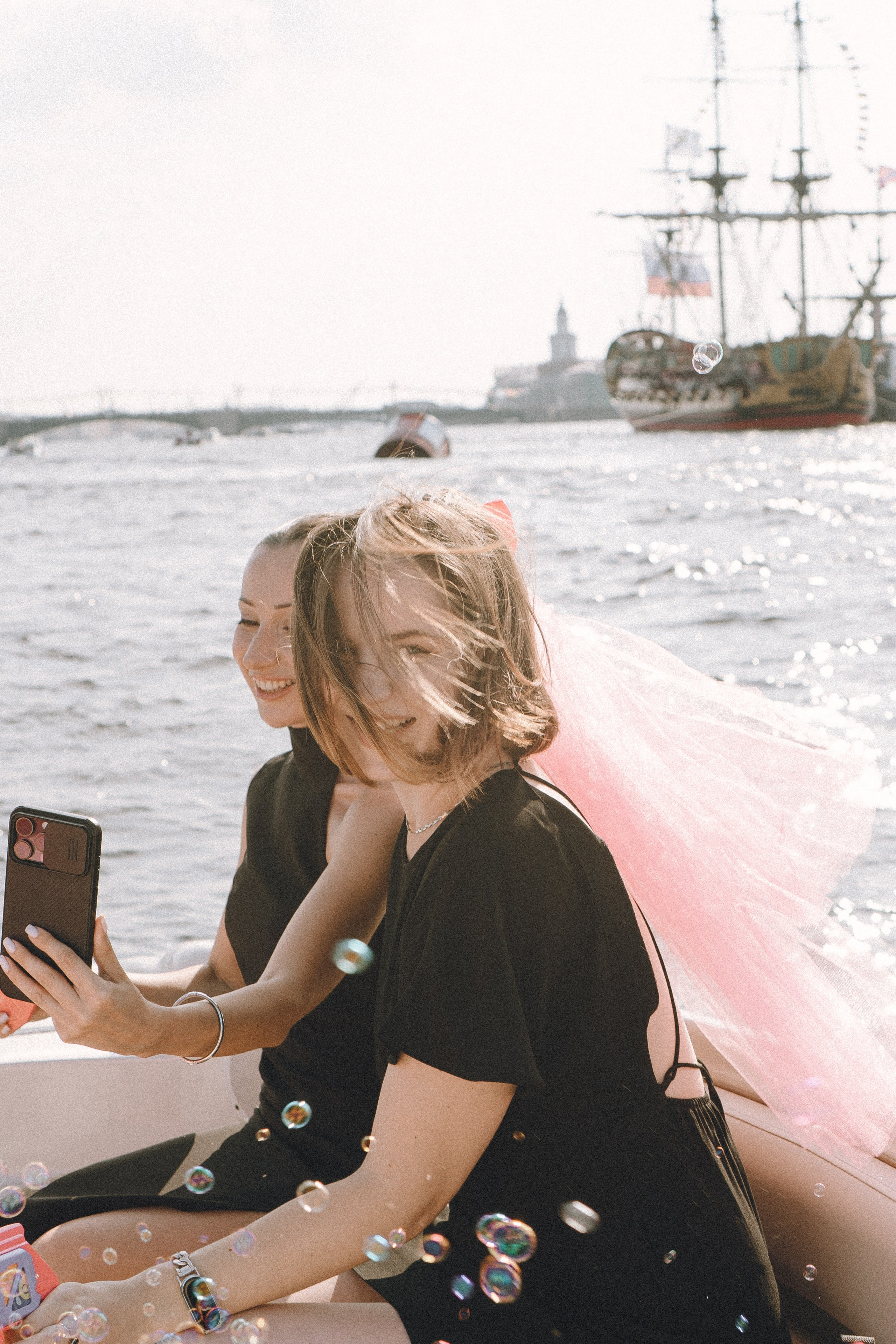 ДЕВИЧНИК НА КАТЕРЕ. Профессиональный фотограф, Санкт-Петербург — Виктория Богомолова