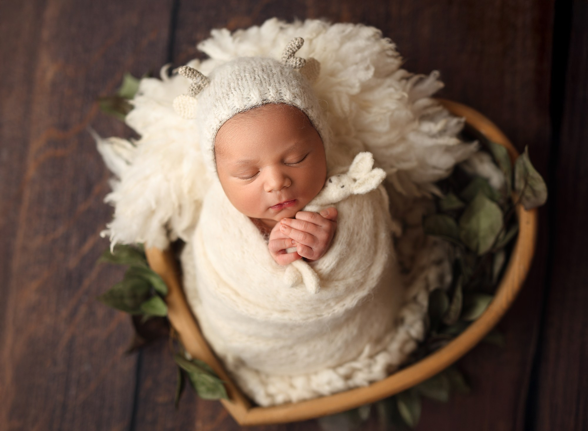 Newborn. Фотограф новорождённых в Казани Нейля Гильмутдинова ньюборн
