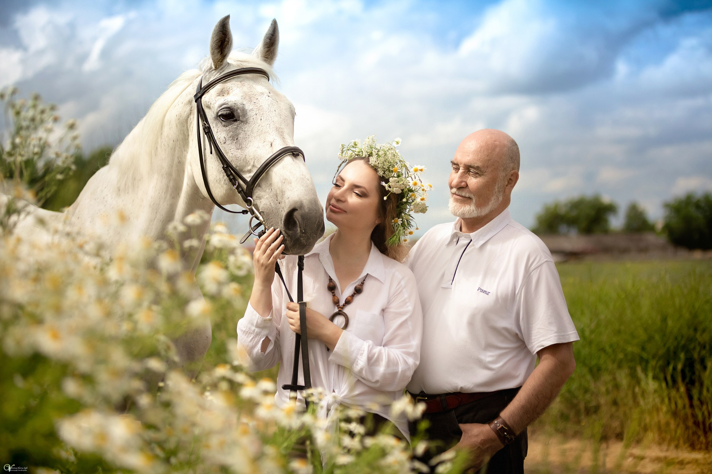 Фотосессии с лошадьми летом. Фотограф женский и мужской портрет Санкт-Петербург
