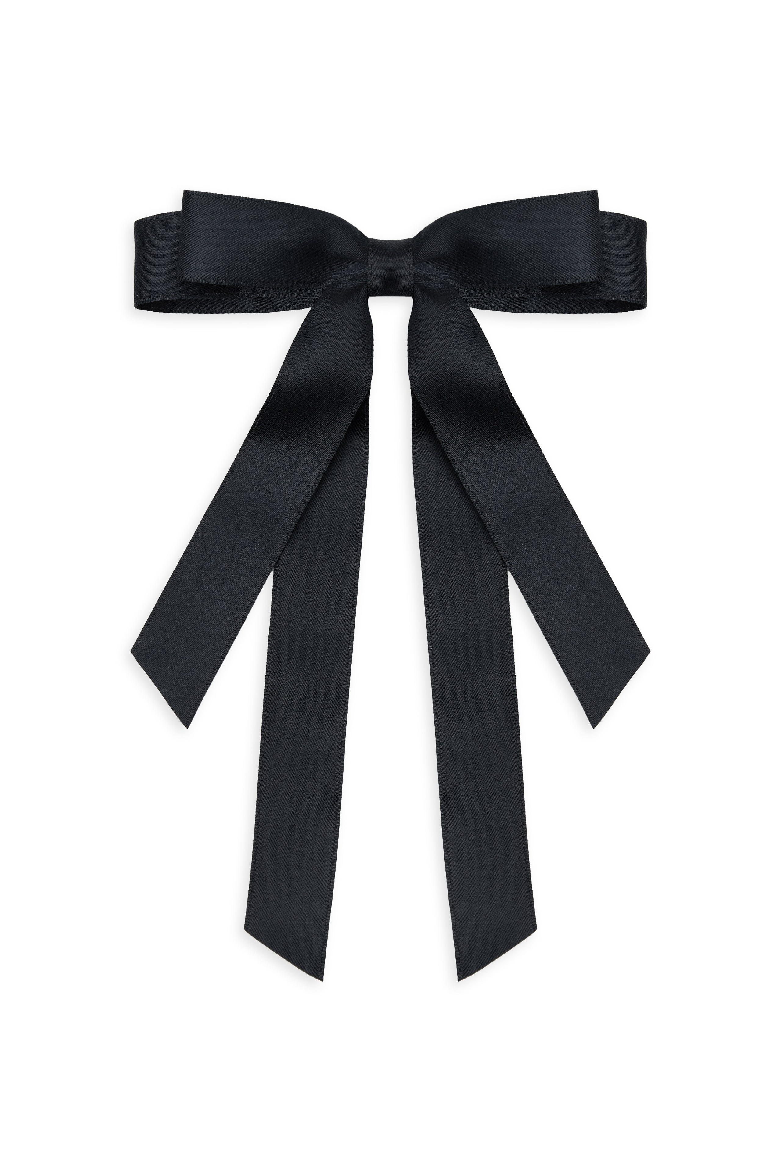 Съемка оджеды Москва. Предметный фотограф в Москве Дарья Радькович