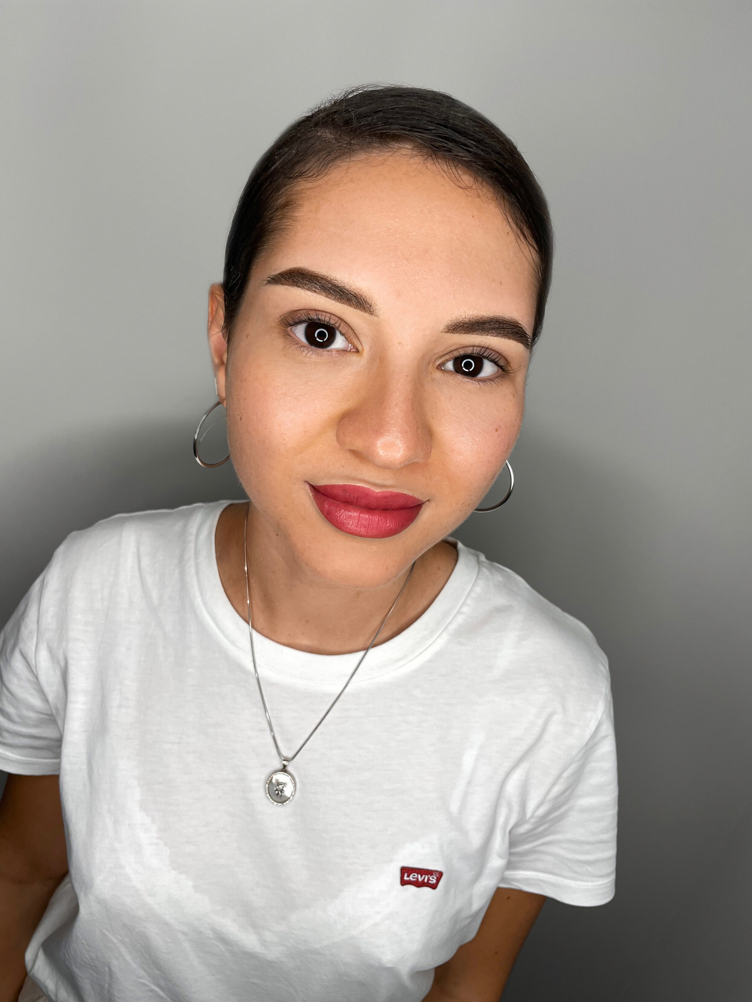 Анастасия. Студия перманентного макияжа, косметологии и массажа SYMMETRY в Москве, м. Киевская