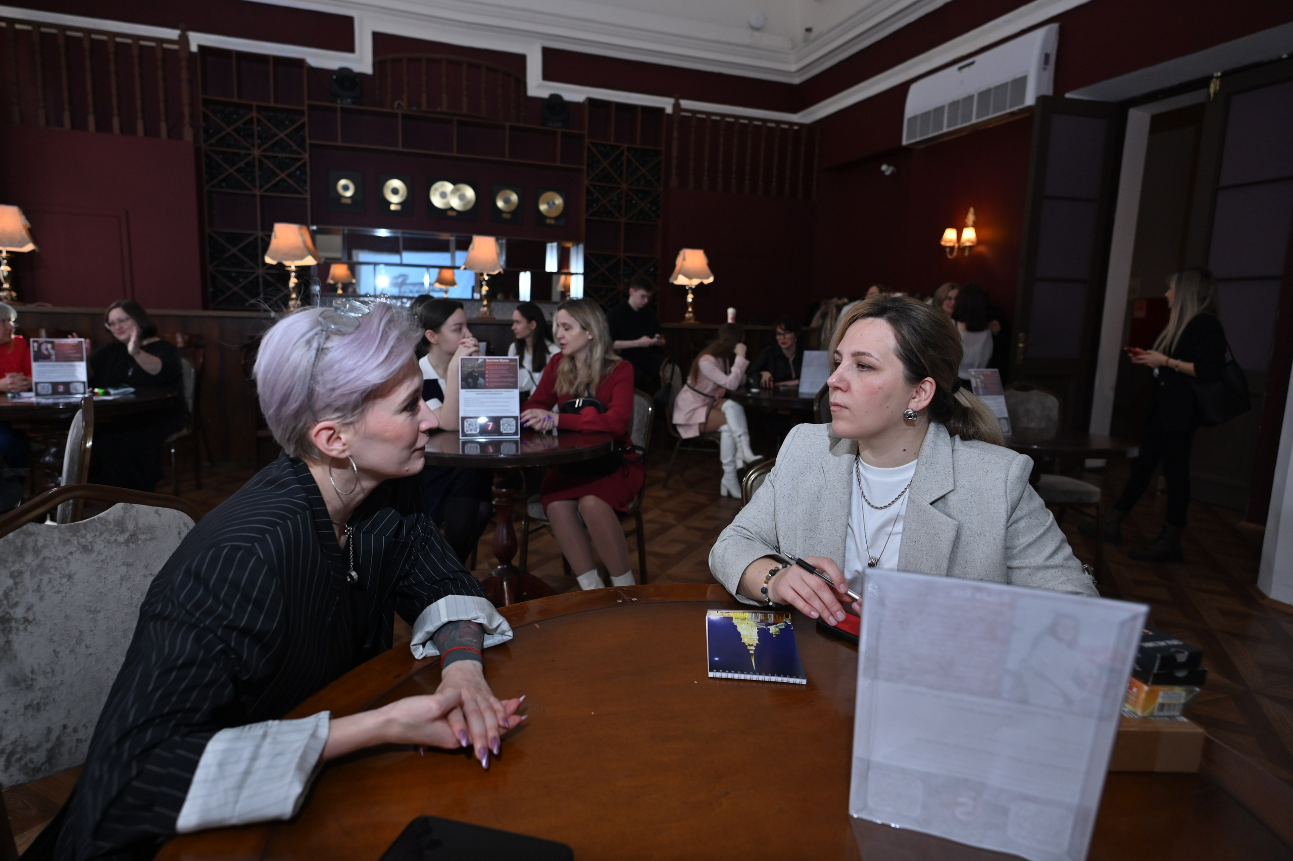 Женская Тусовка февраль 2025. ZDARONOKIA Репортажный фотограф