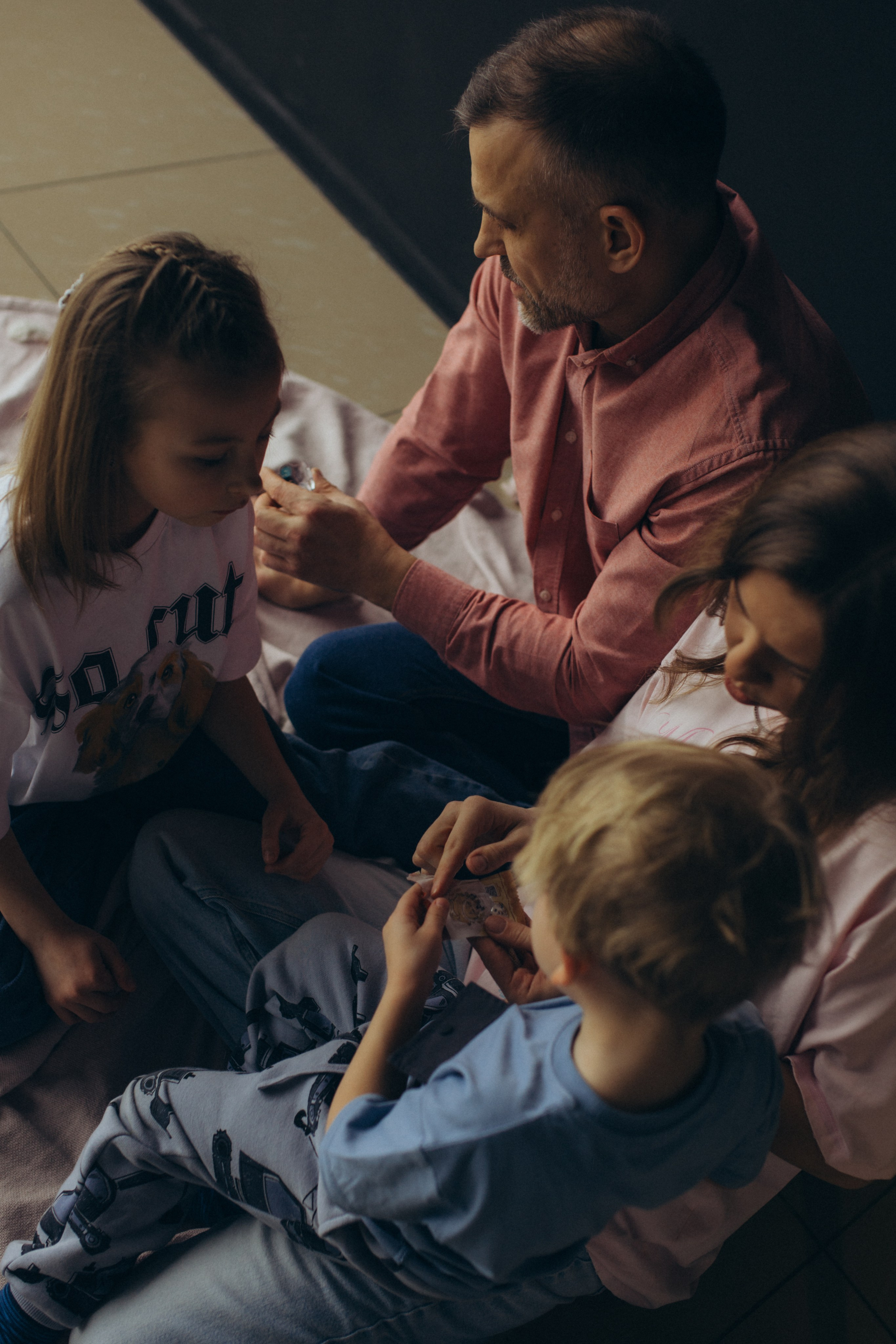 Семейная в студии. Семейный фотограф Lifestyle Ноябрьск/Губкинский/Тобольск