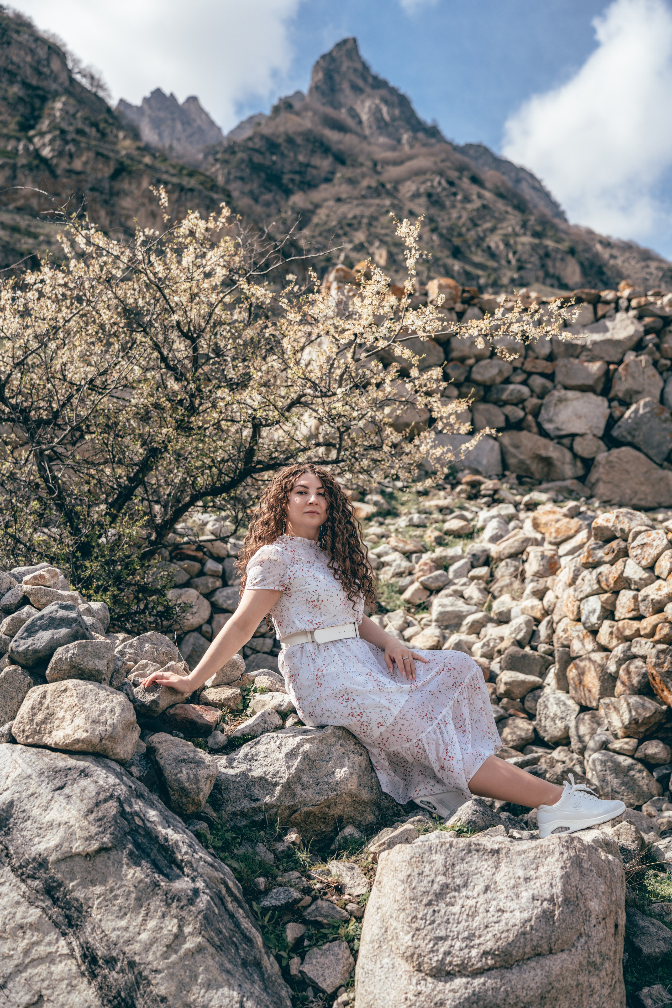 Съемка для брендов одежды КМВ Пятигорск, Железноводск, Ессентуки, Кисловодск Архыз Домбай Фотосессия. Фотограф КМВ|ГОРЫ Пятигорск Железноводск Ессентуки Кисловодск Домбай Архыз Эльбрус