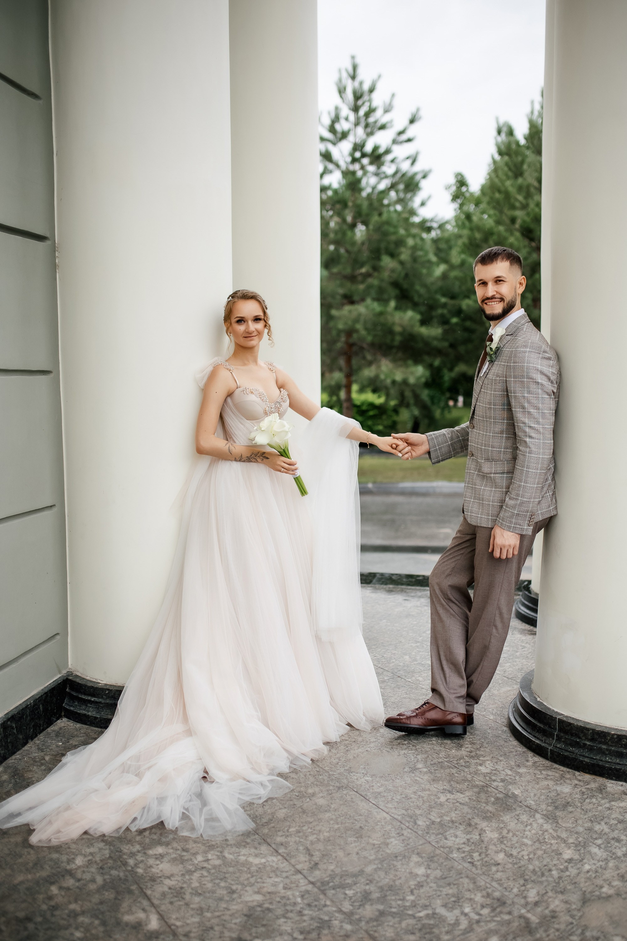 Степан и Ульяна. Утро. Загс. Прогулка. Дождь и солнце. Свадебный фотограф в Хабаровске