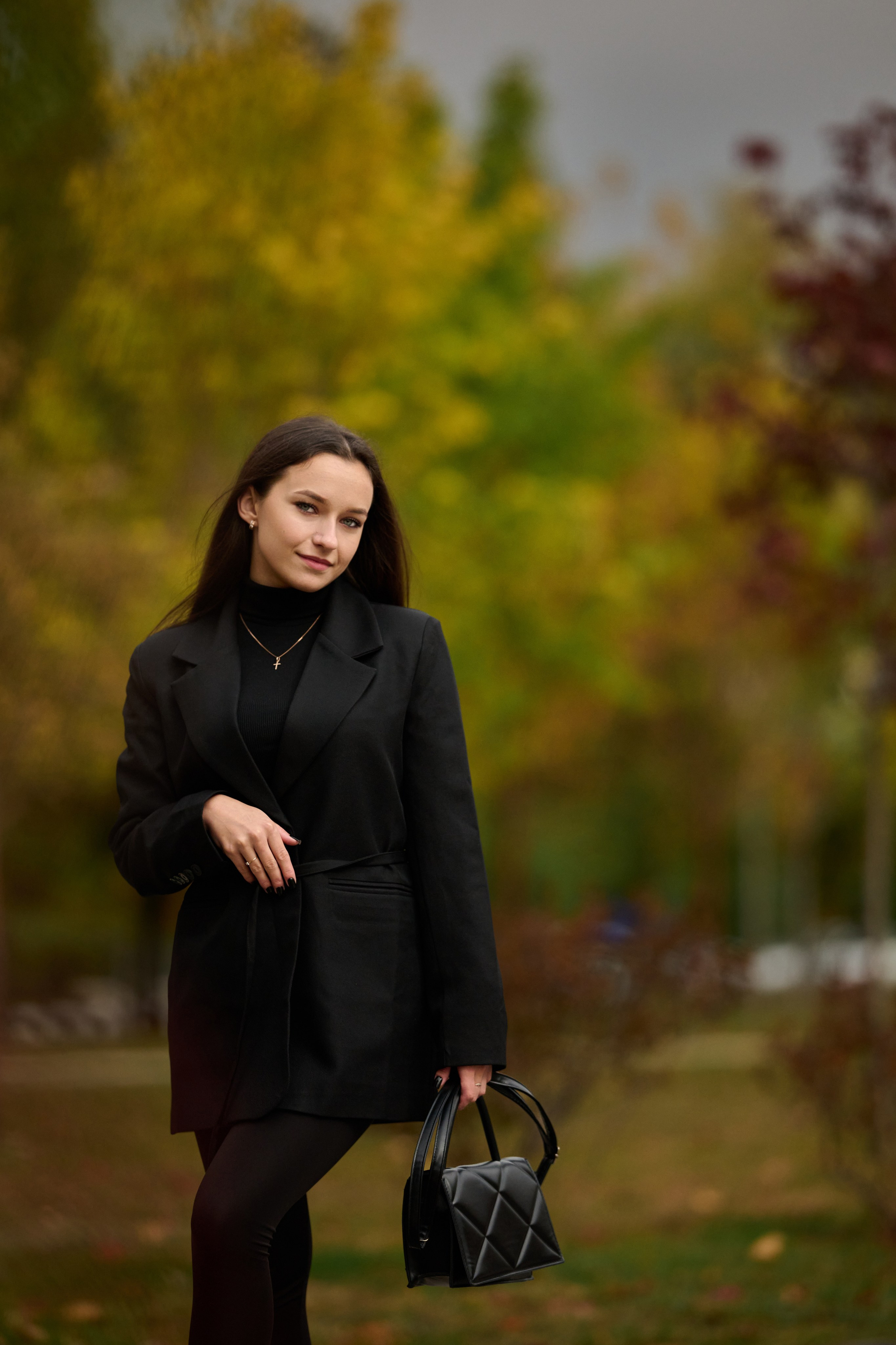 Фотосессия в осенних красках города. Профессиональный фотограф Старый Оскол, Губкин — свадьба, венчание, крещение, юбилей и день рождения