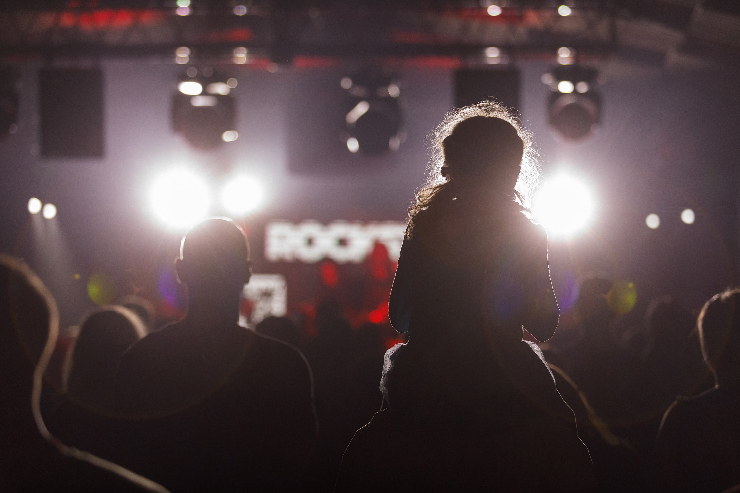 Репортажная фотосъемка концерта. Профессиональный фотограф в Новосибирске