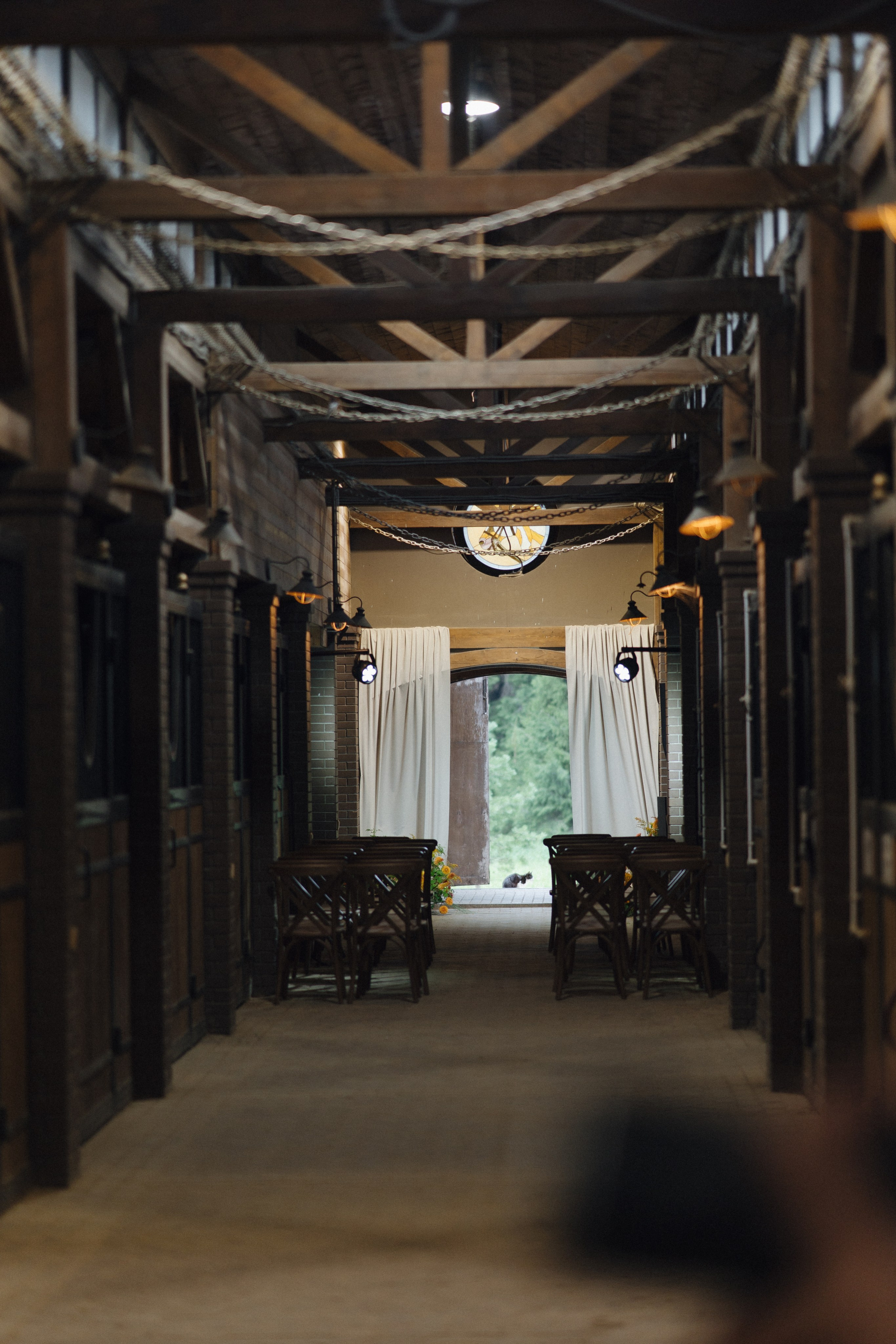 Куда иголочка — туда и ниточка. Свадебный фотограф Наташа Алешина