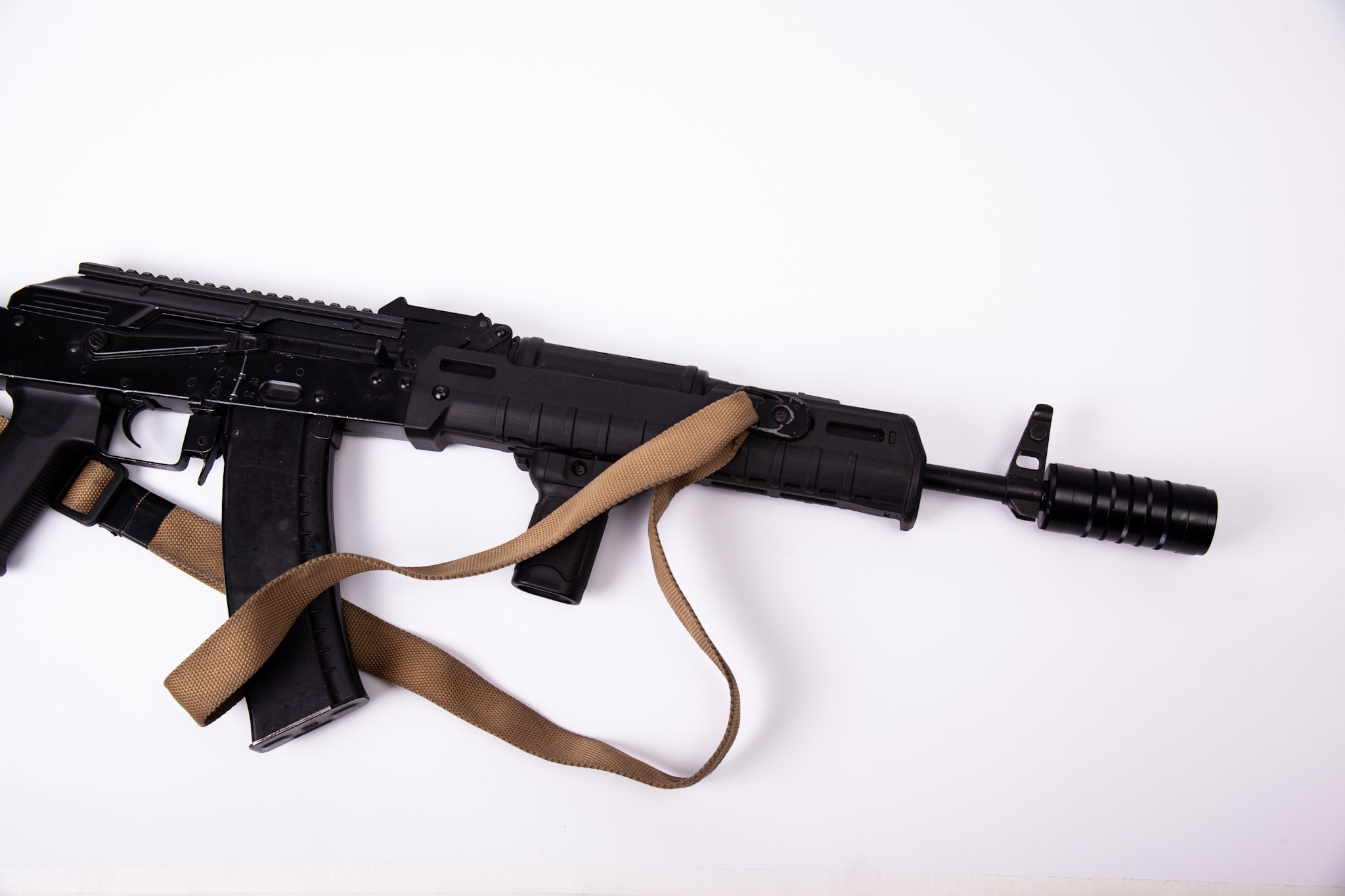 Страйкбольные необычные пустотелые глушители. Страйкбольная мастерская Бигич Воркшоп