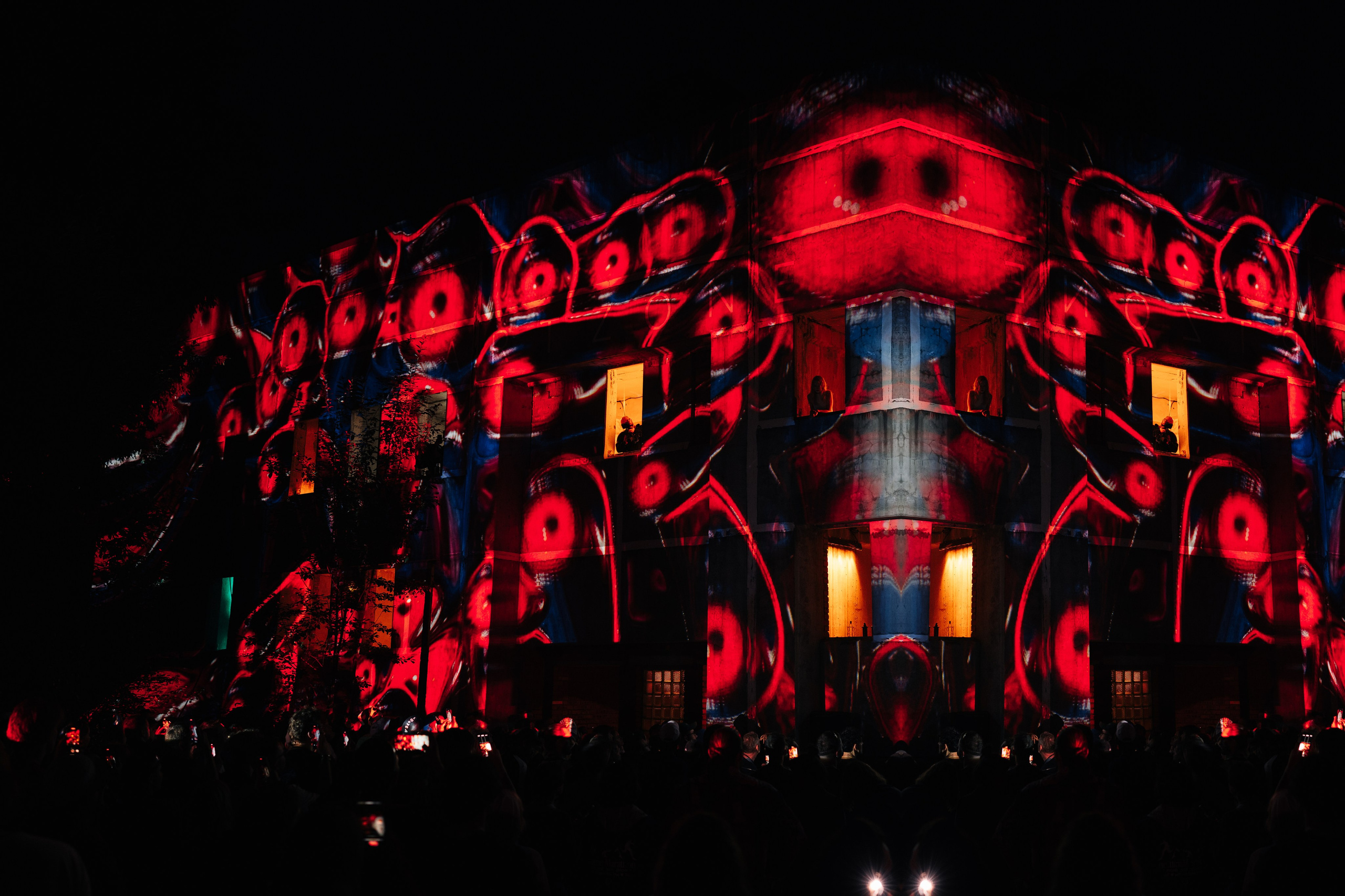 Outline 2024. @tomrus: Рустам Шагиморданов — фотограф