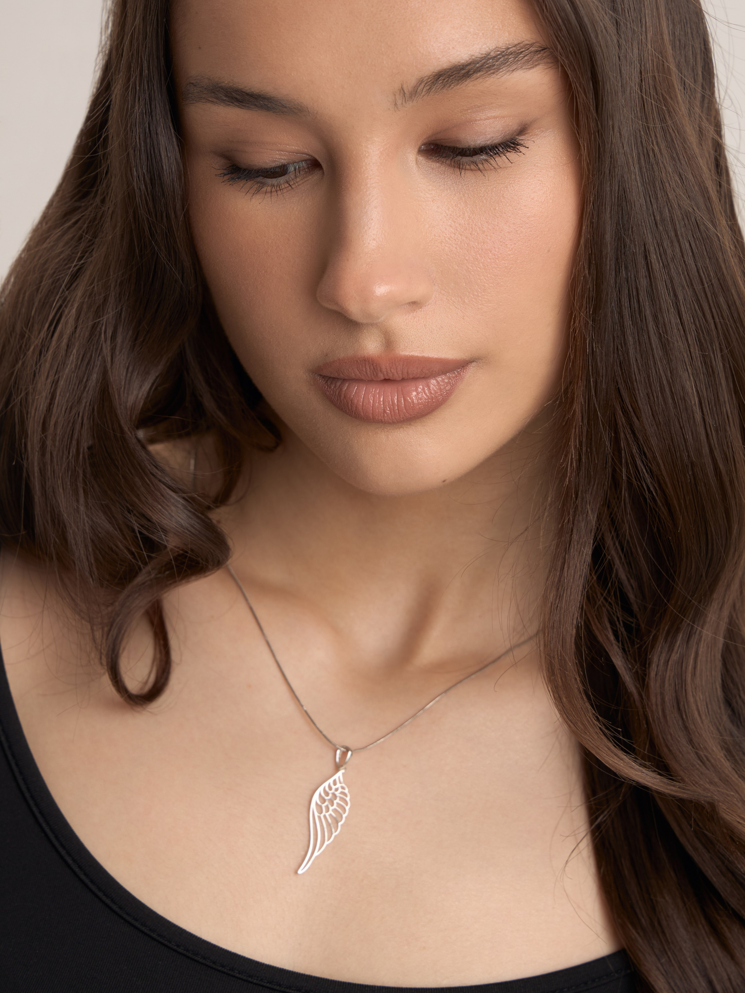 ARTEFACTUM.SHOP. Фотограф для брендов из Санкт-Петербурга Элина Каспаравичюс