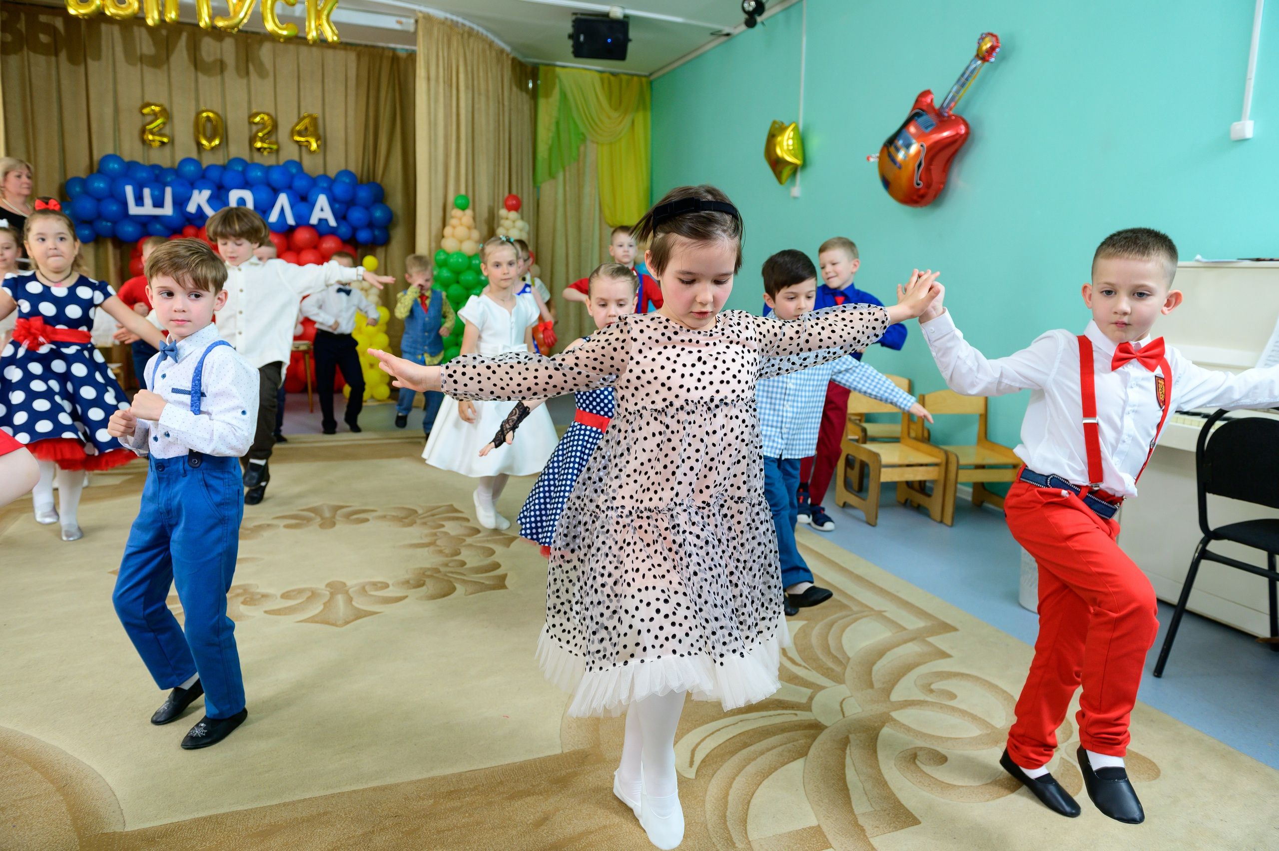 Репортажная съемка в детском саду. Выпускной школьный альбом в Москве / Школьный фотограф Юлия Михайленко